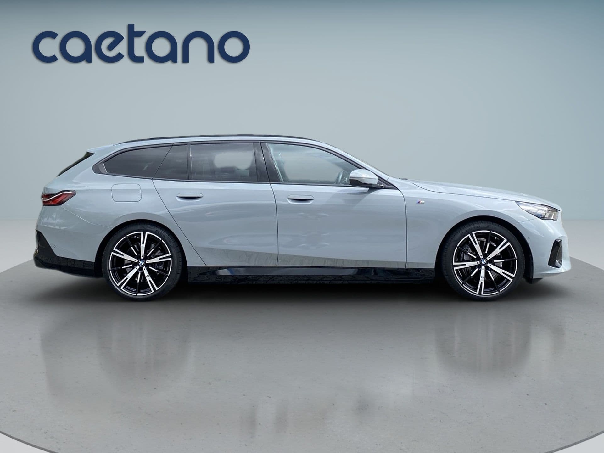 BMW i5 - 7