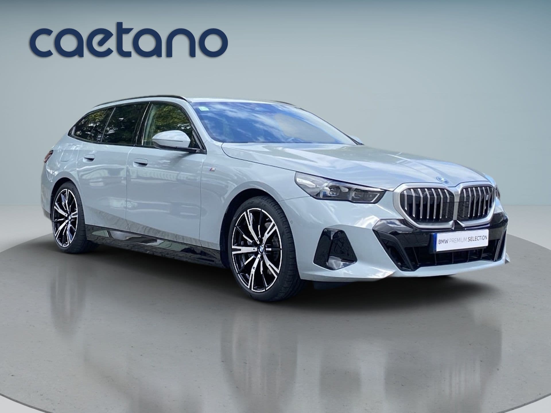 BMW i5 - 8