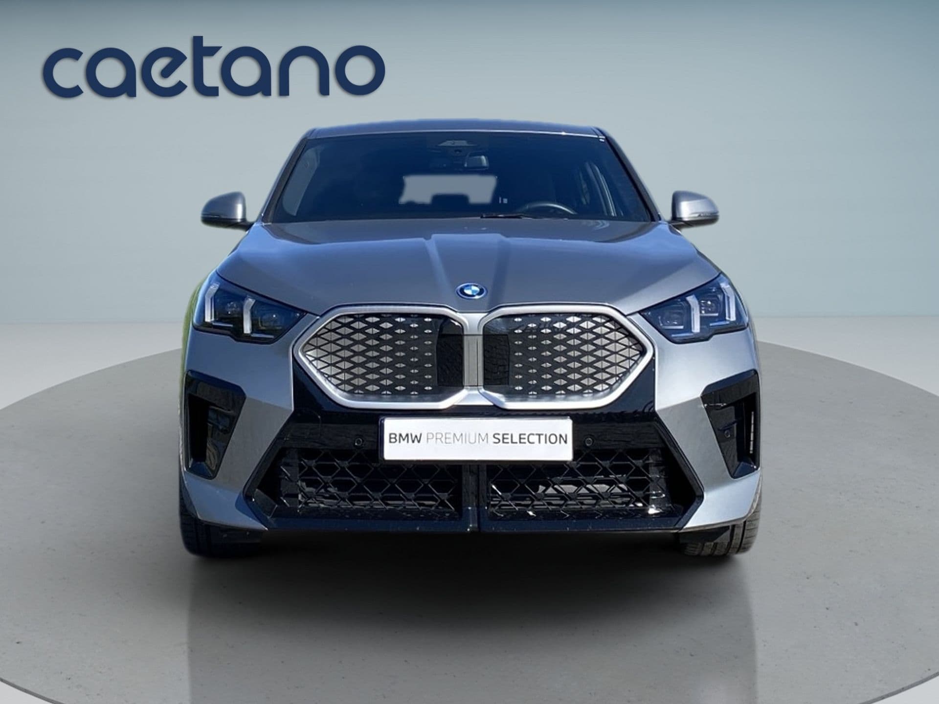 BMW iX2 - 4