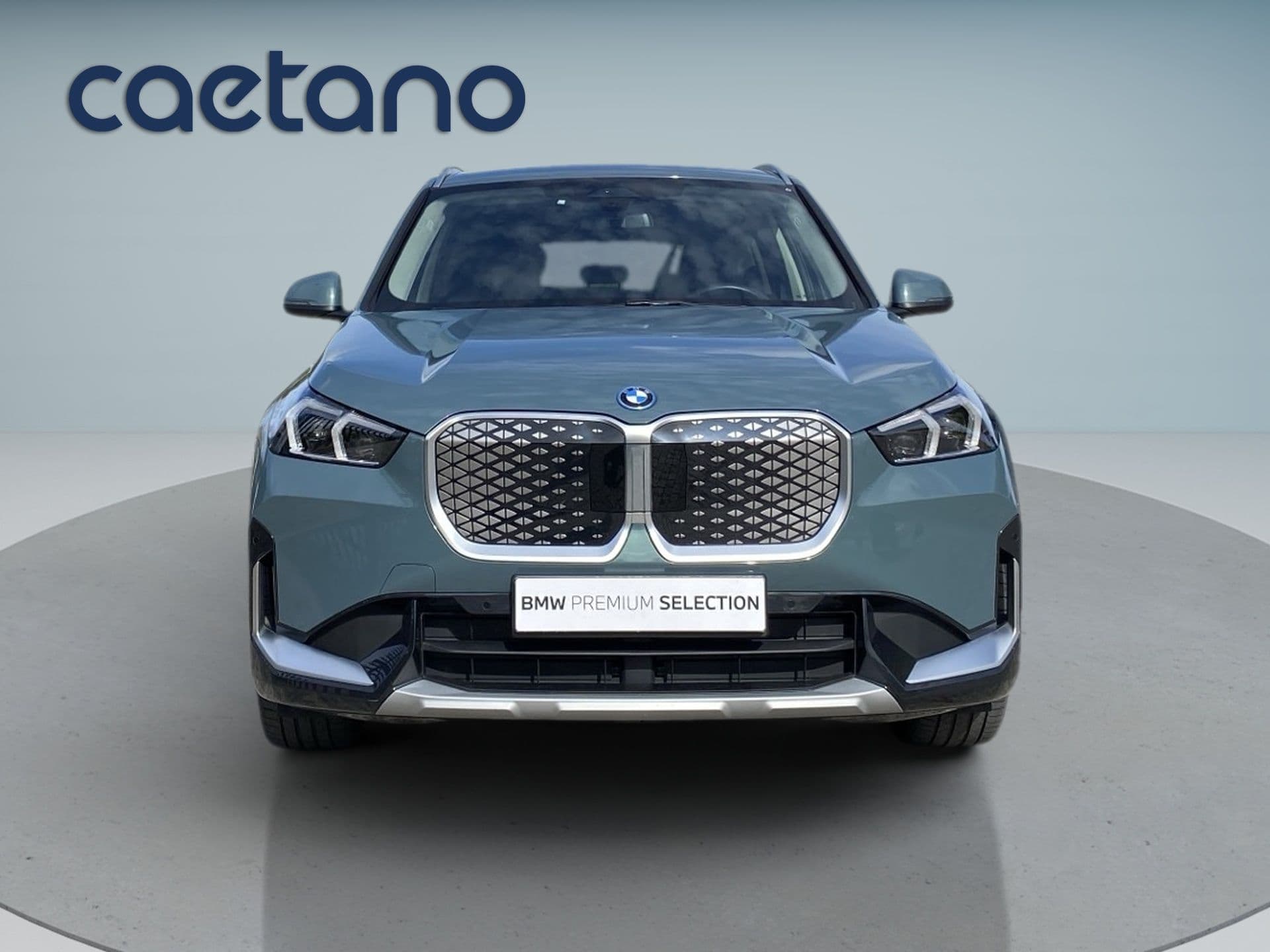 BMW iX1 - 2