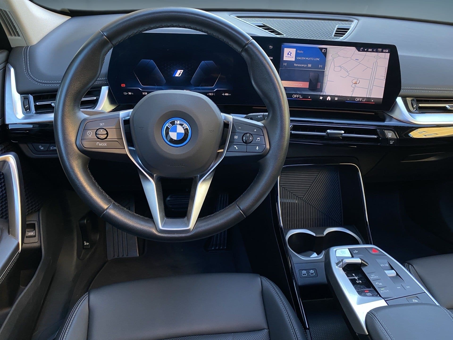 BMW iX1 - 10