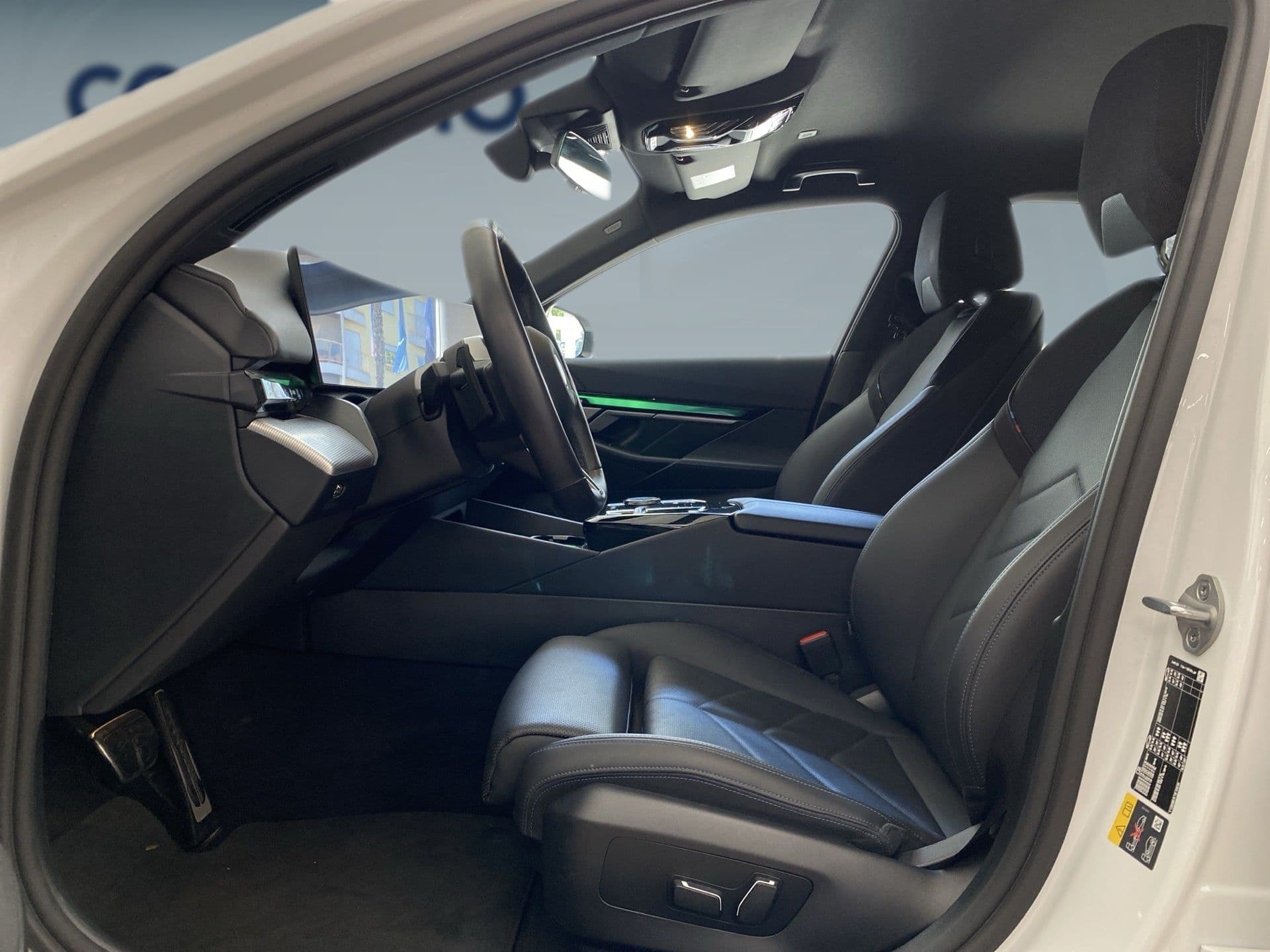 BMW i5 - 9