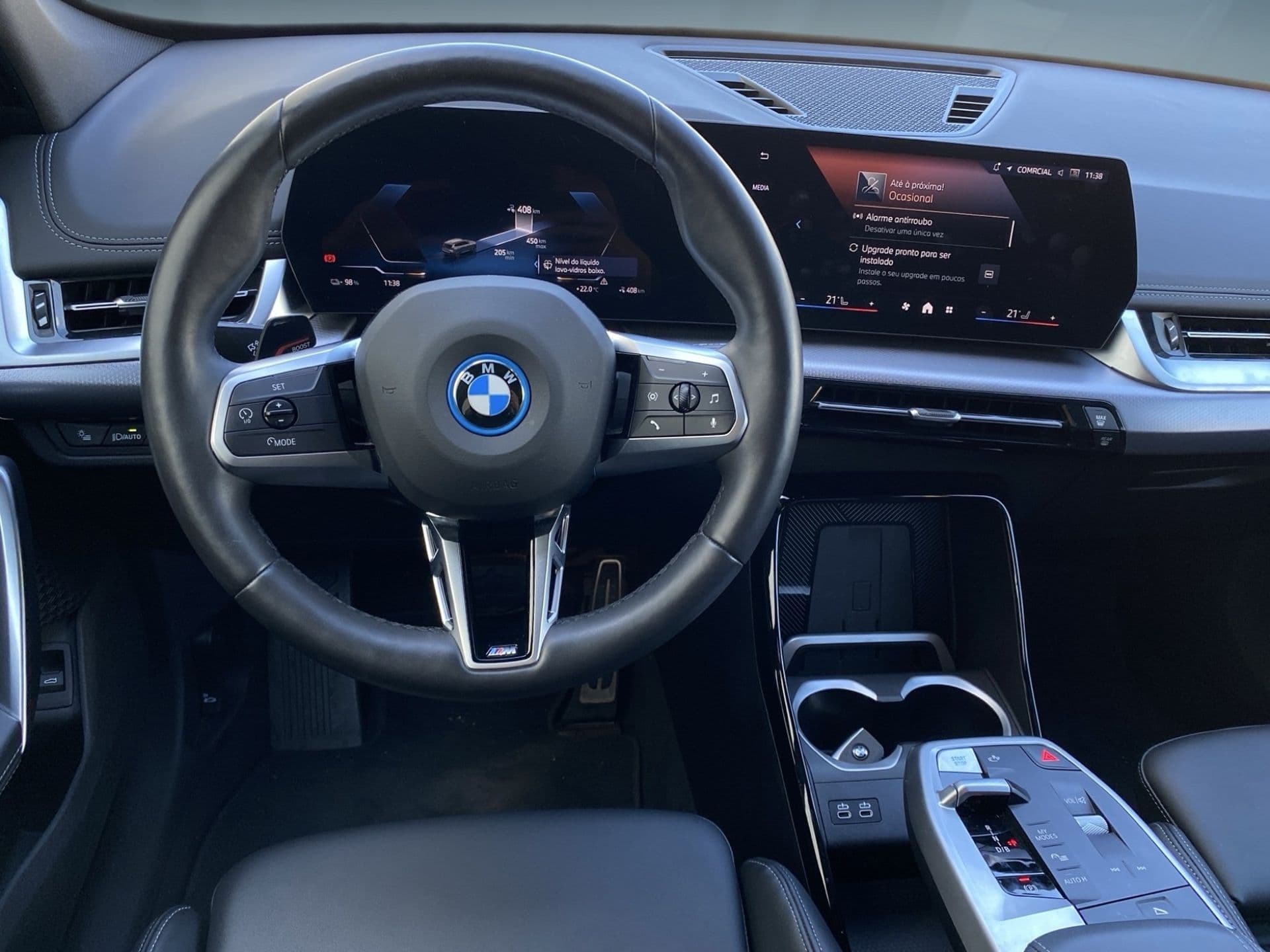 BMW iX1 - 10