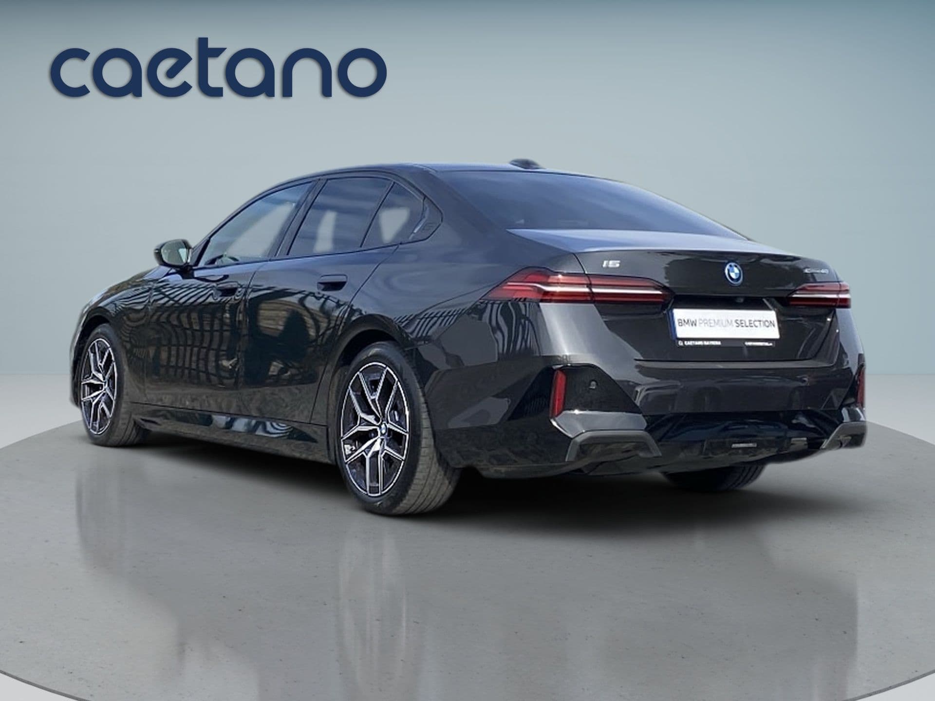 BMW i5 - 6