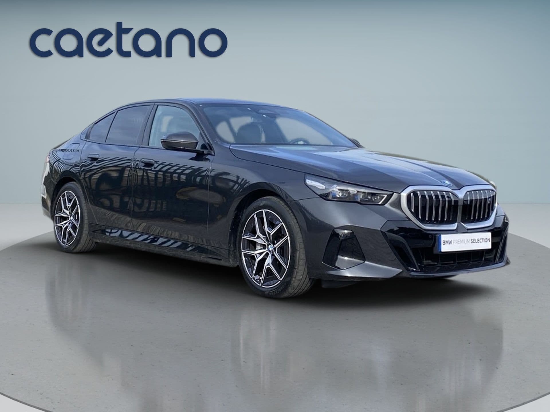 BMW i5 - 8