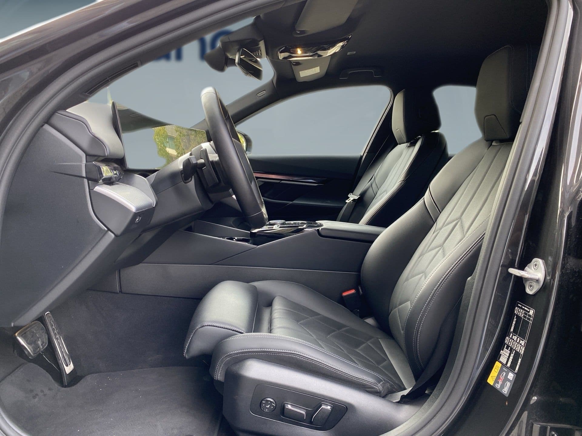 BMW i5 - 9