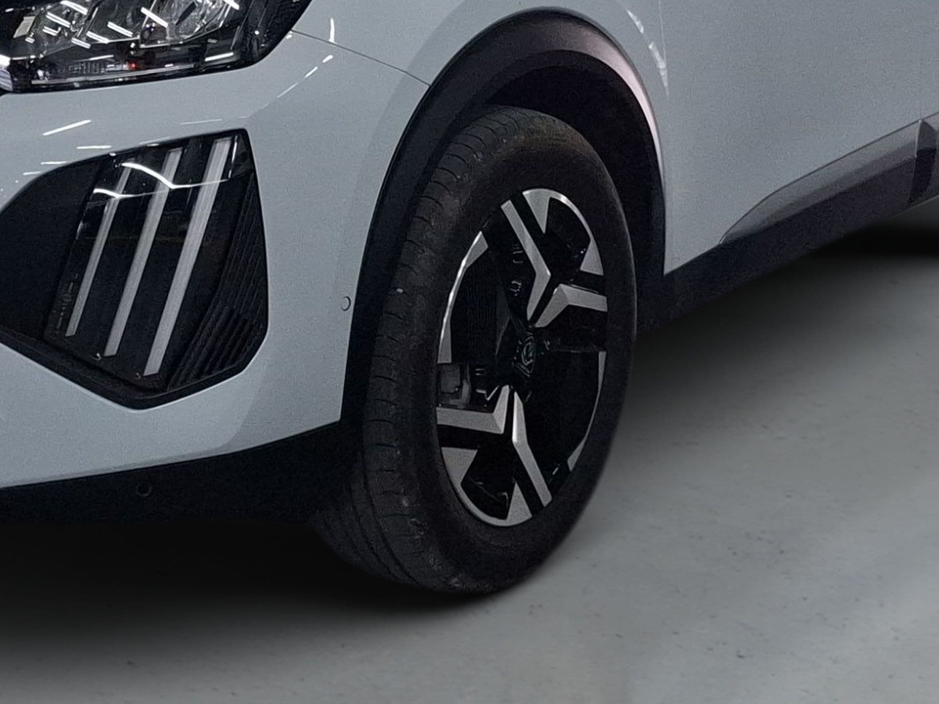 Peugeot 2008 - 3