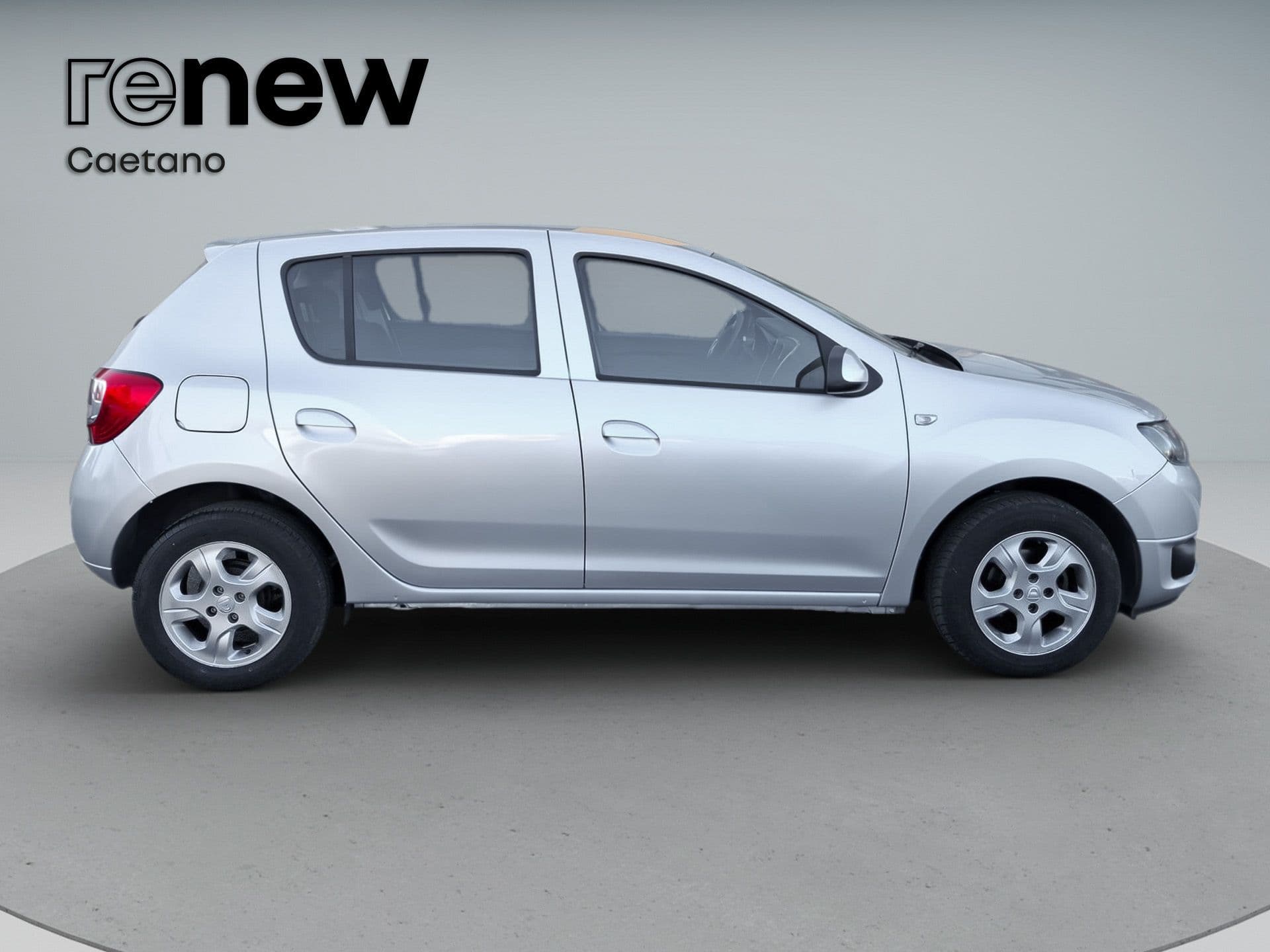 Dacia Sandero - 9