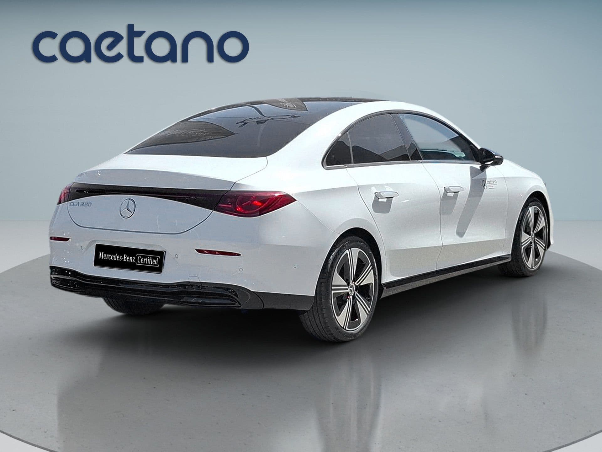 Mercedes-Benz CLA - 10