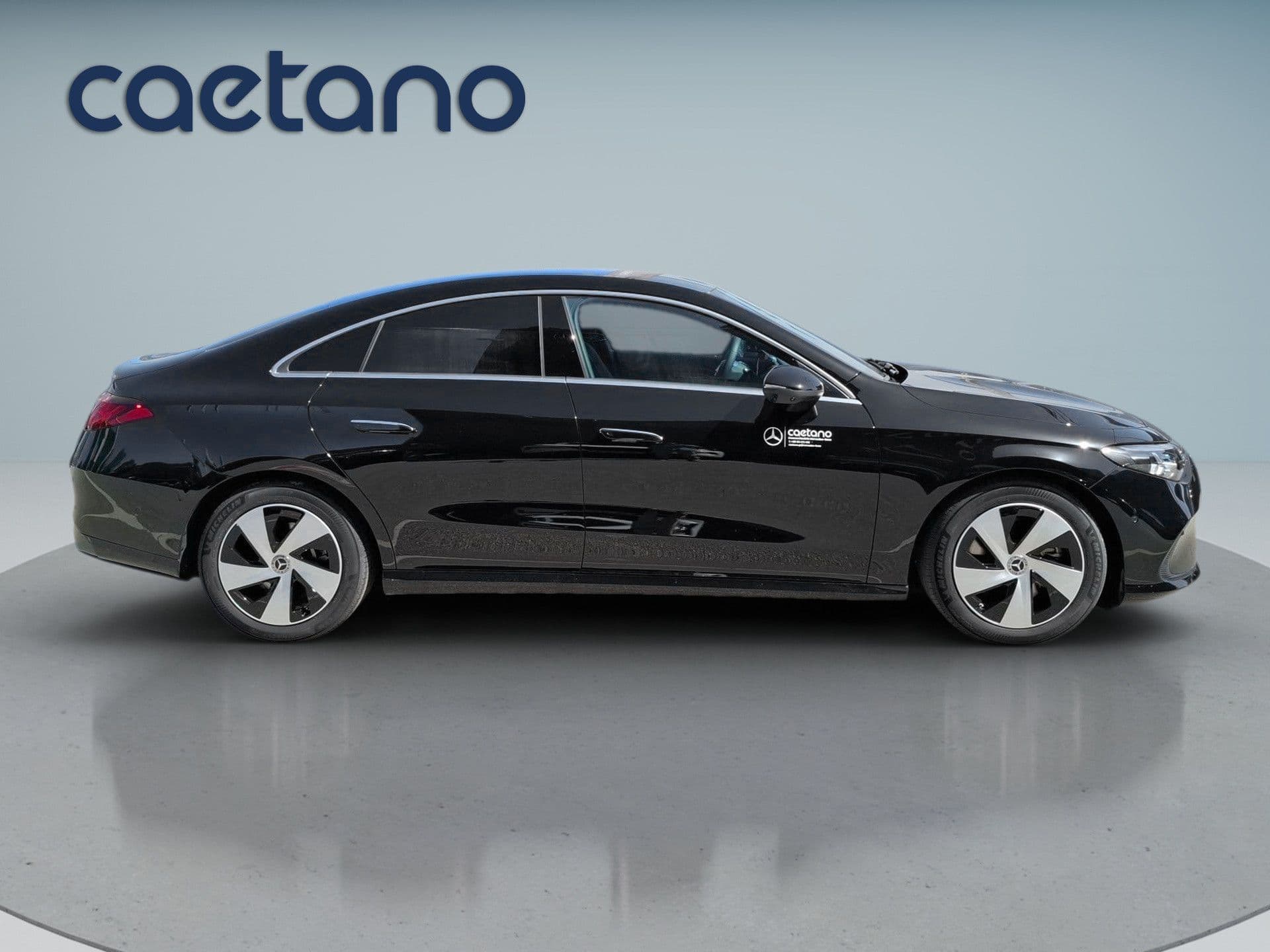 Mercedes-Benz CLA - 9