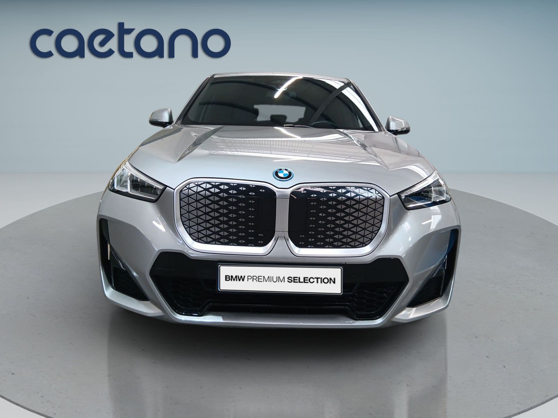 BMW iX1 - 2