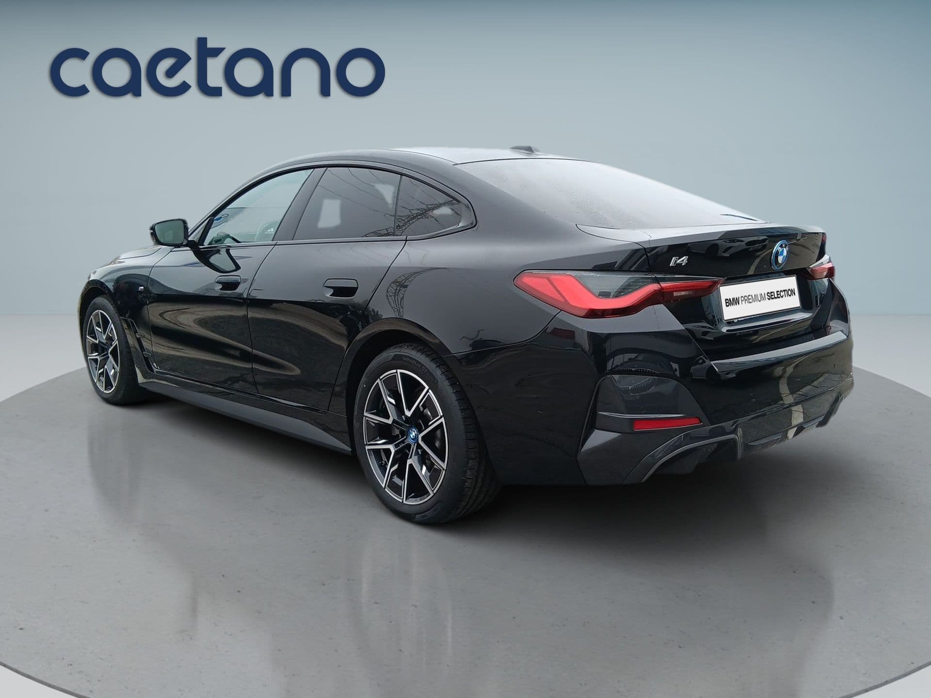 BMW i4 - 7