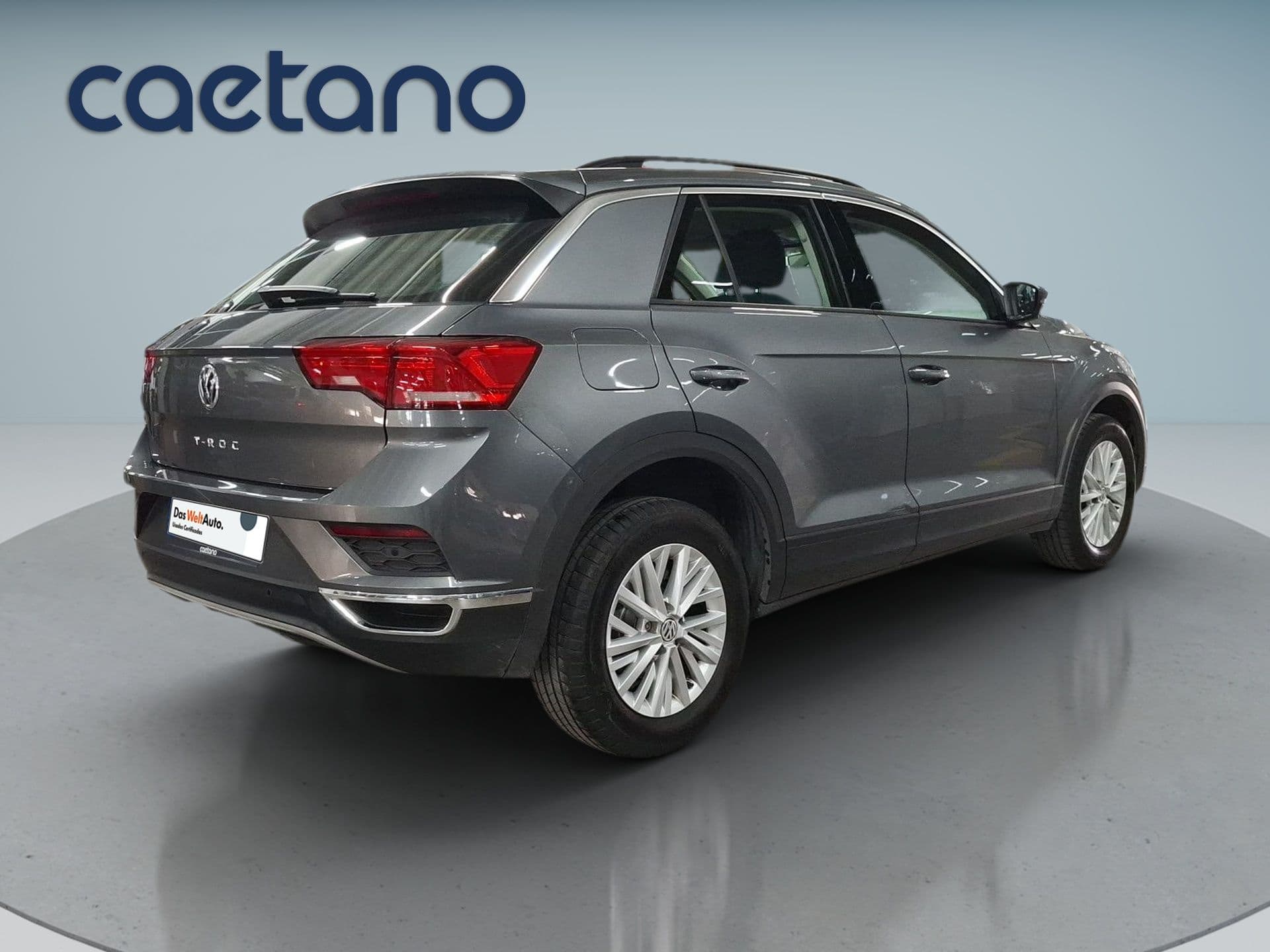 Volkswagen T-Roc - 4