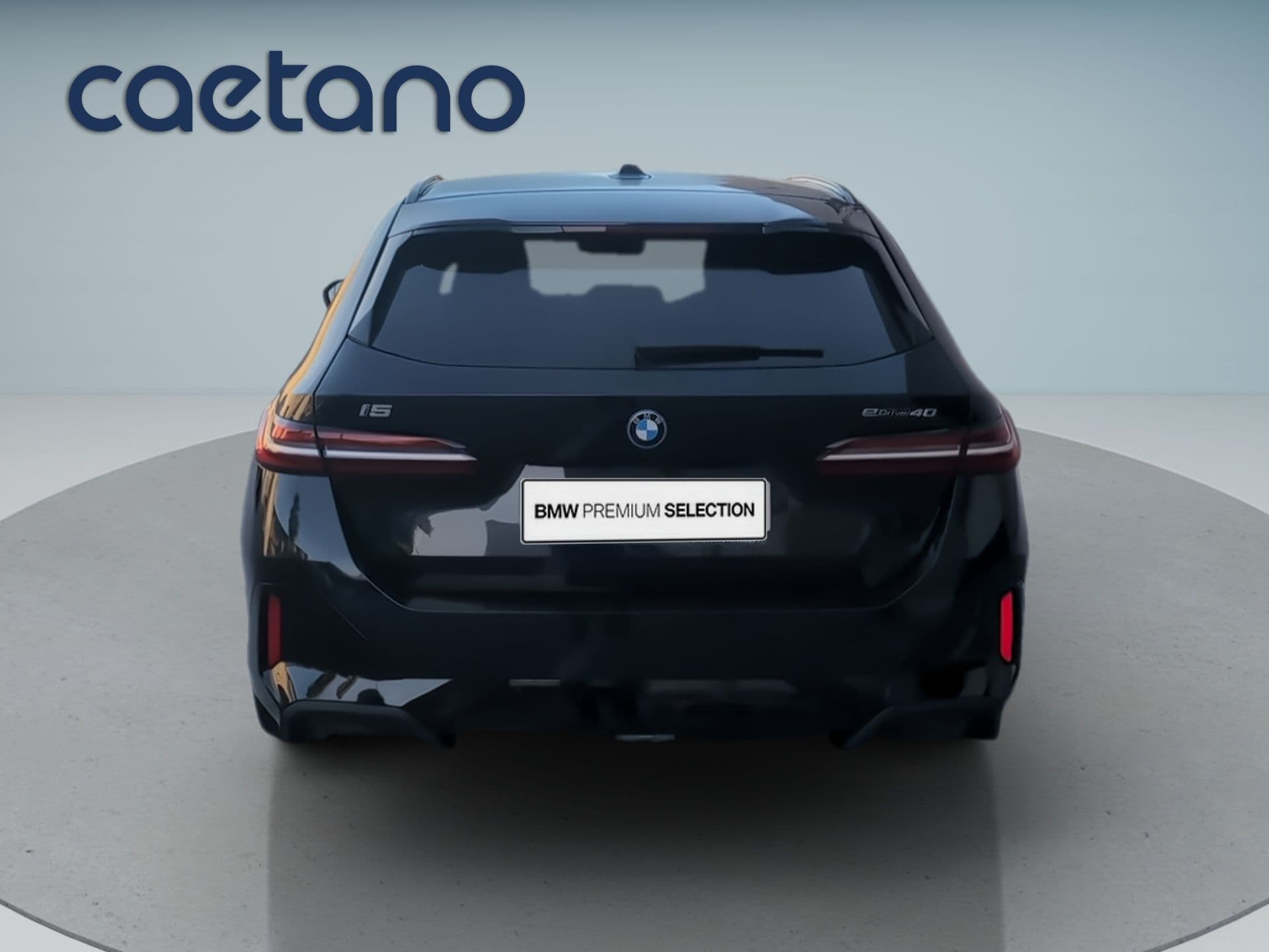 BMW i5 - 8
