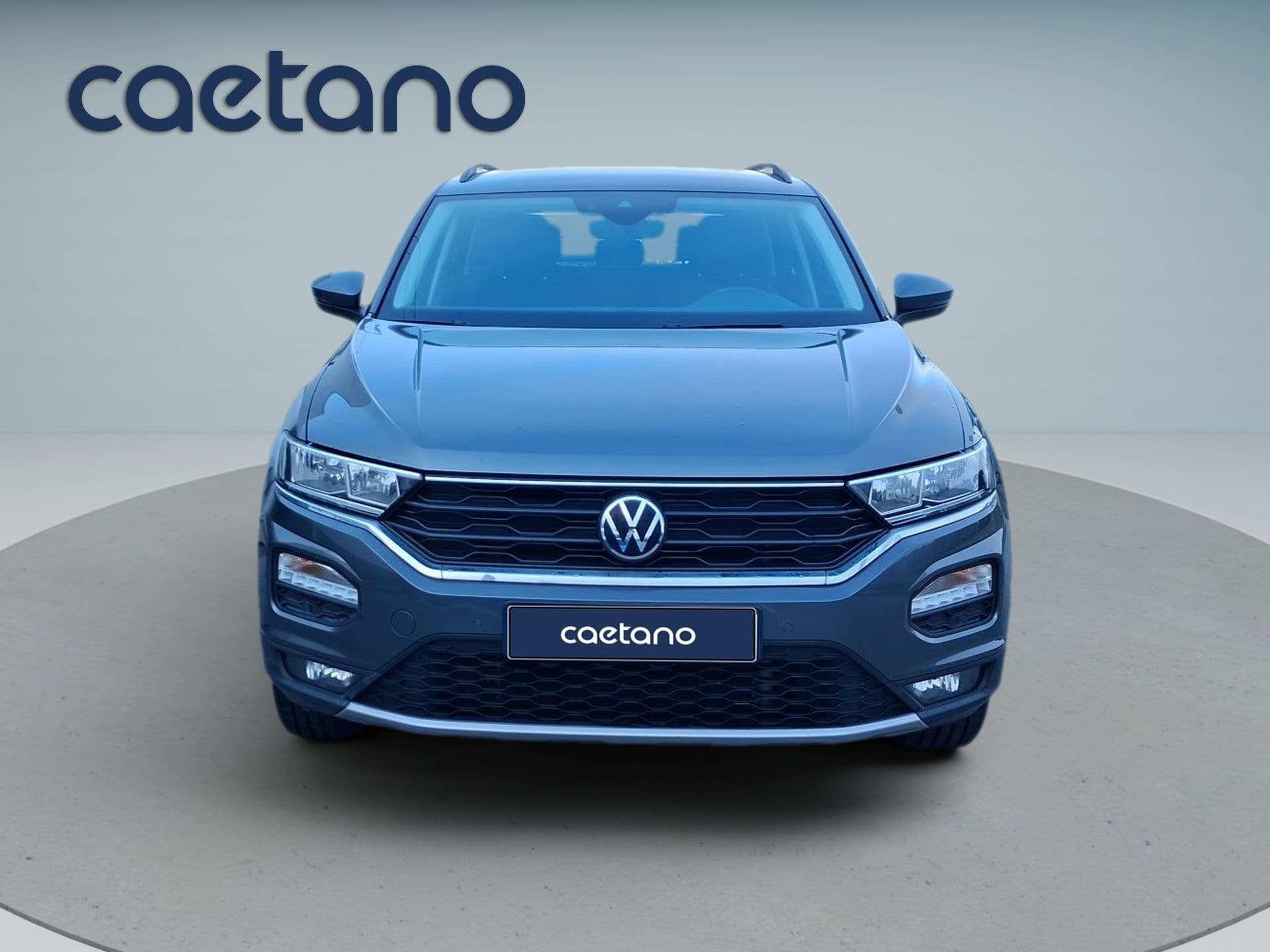 Volkswagen T-Roc - 3