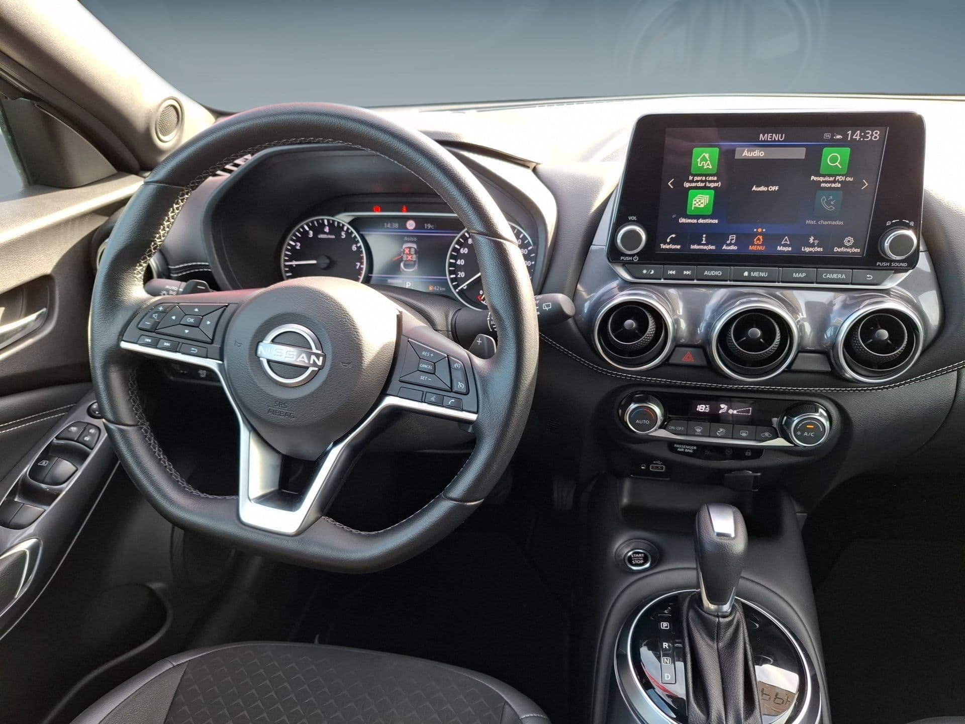 Nissan JUKE - 7