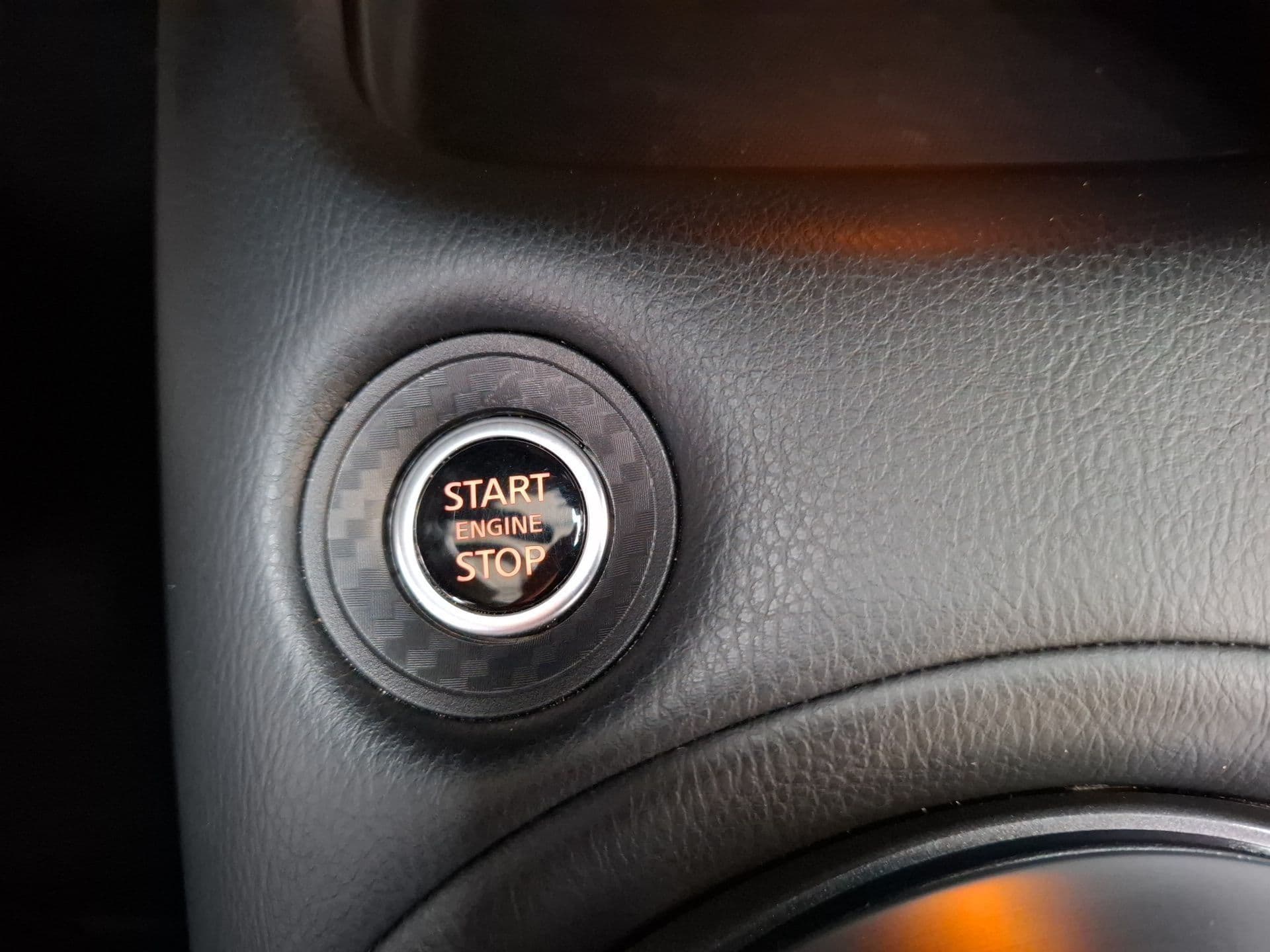 Nissan JUKE - 10