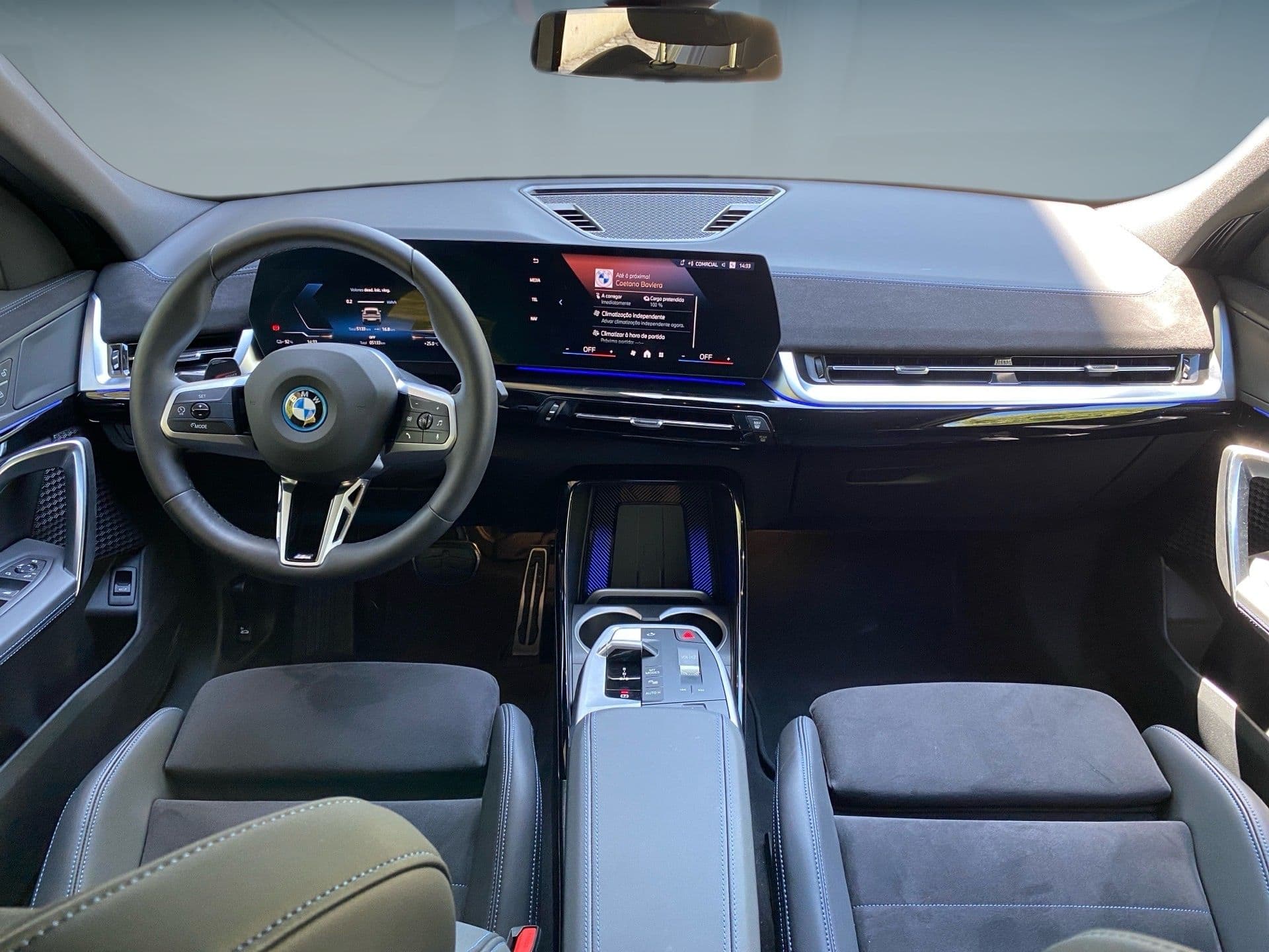BMW iX2 - 10