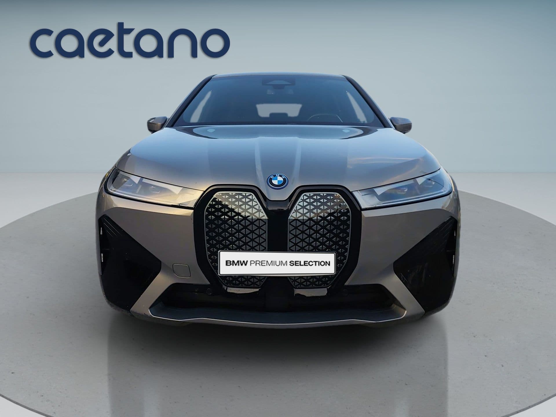 BMW iX - 6