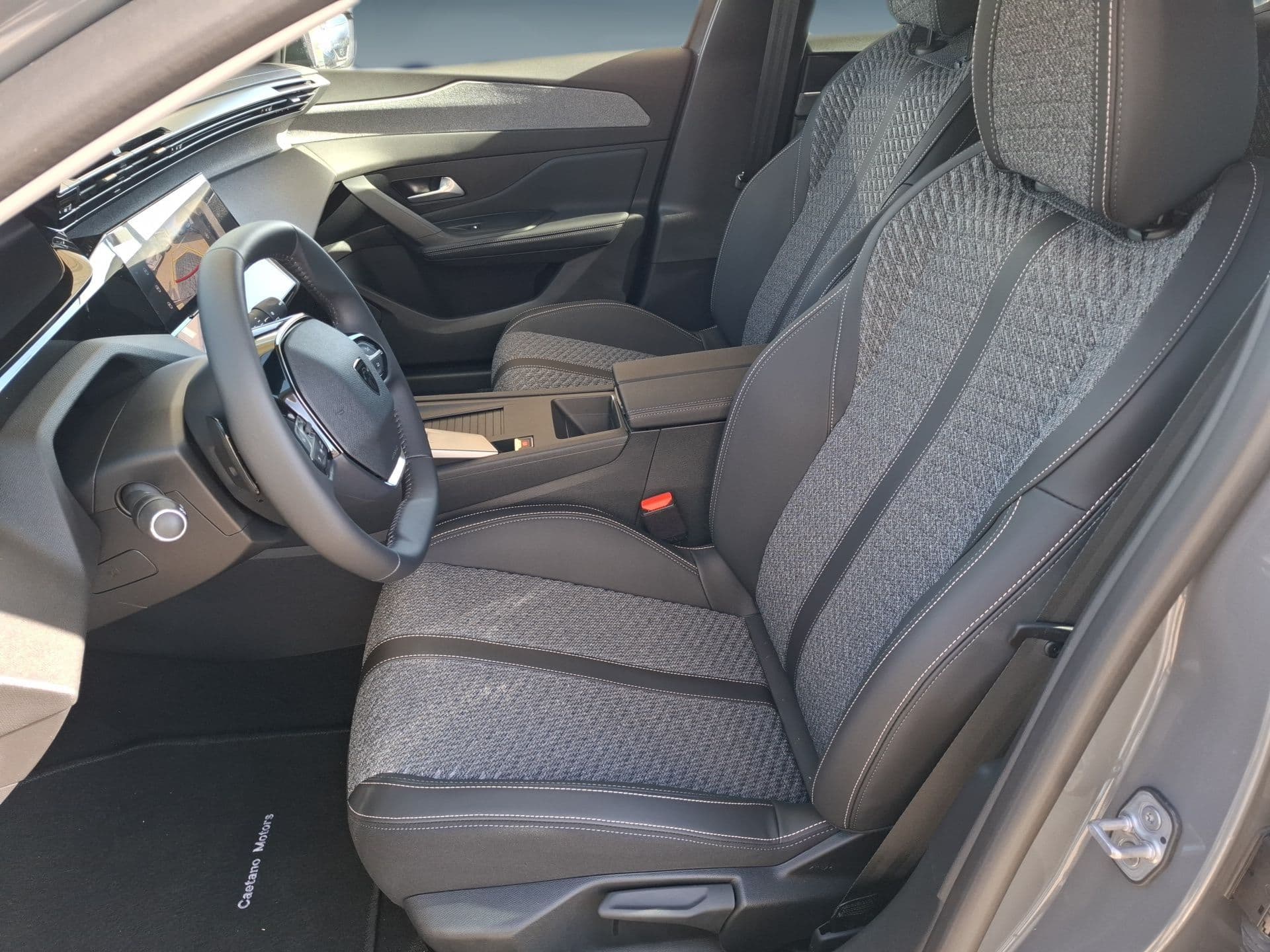 Peugeot 308 SW - 11