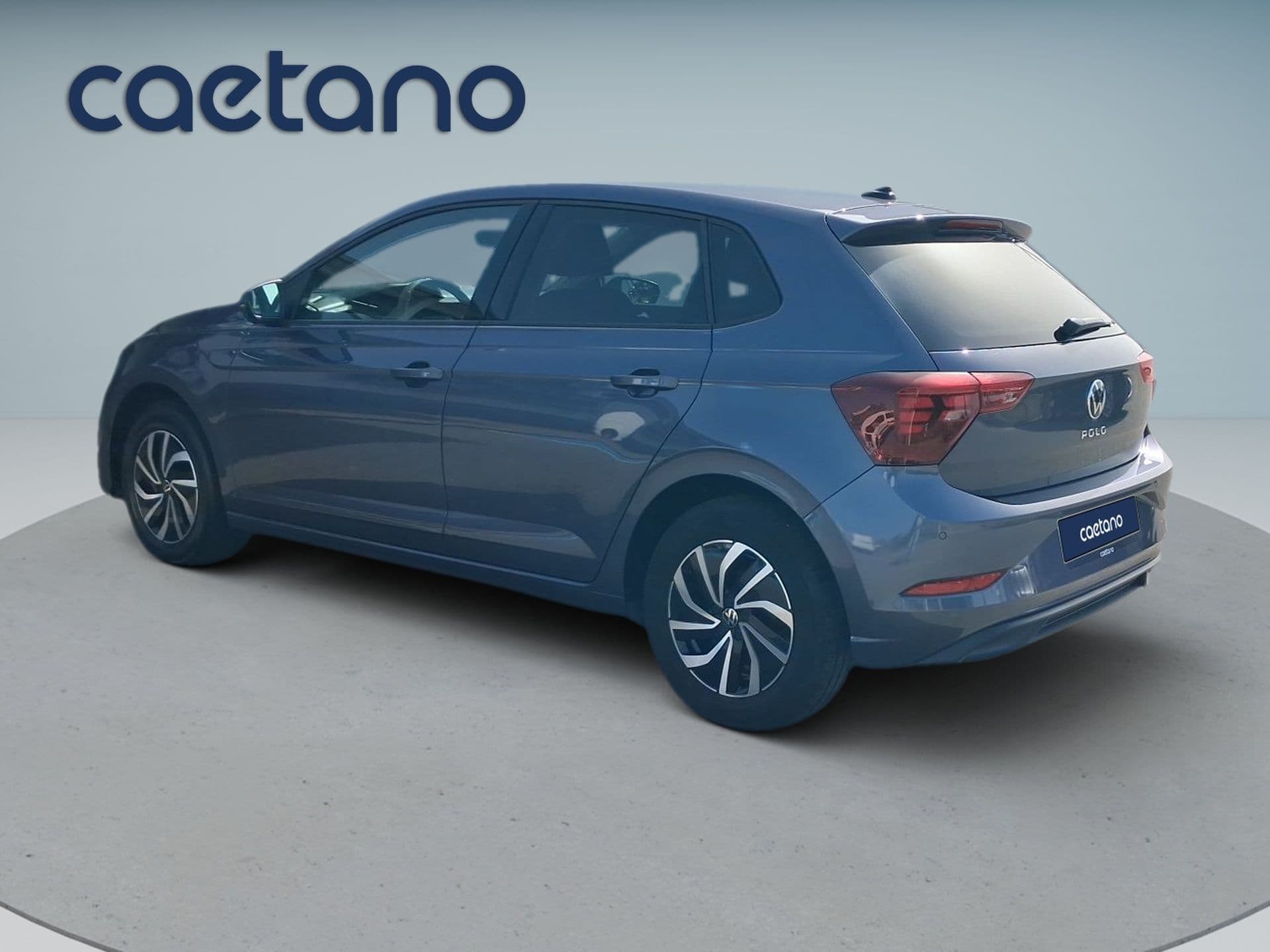 Volkswagen Polo - 4