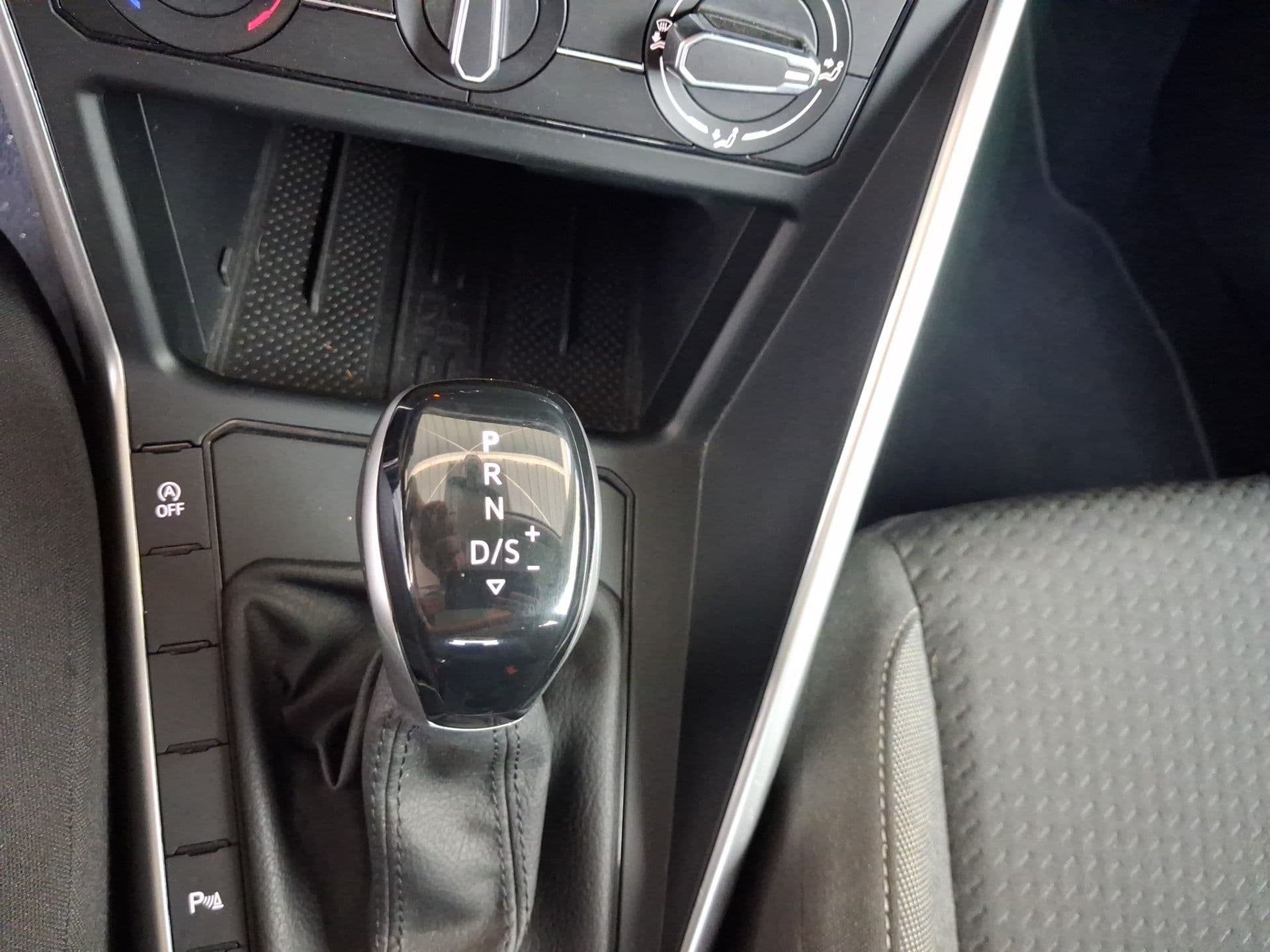 Volkswagen Polo - 8