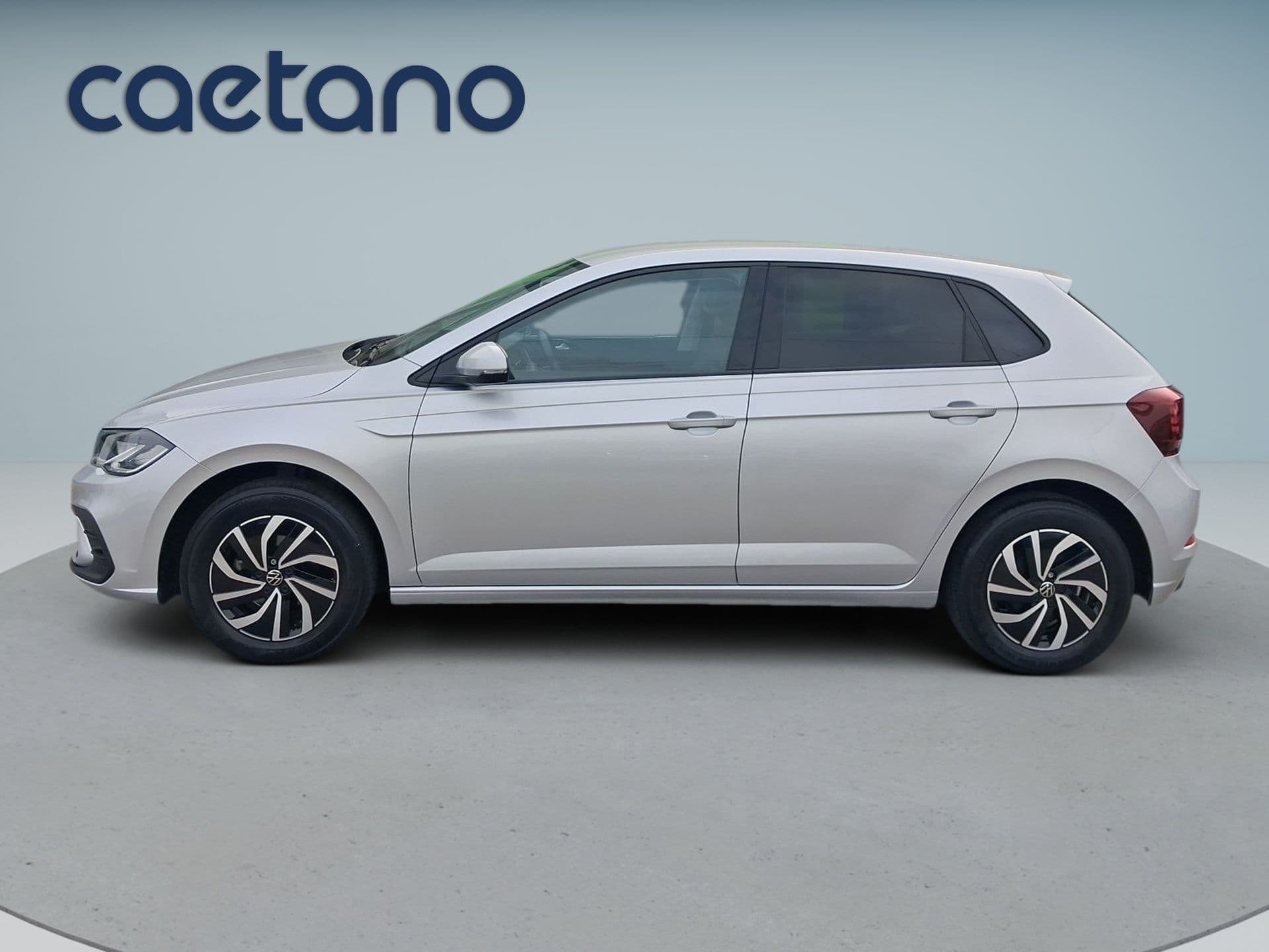 Volkswagen Polo - 4