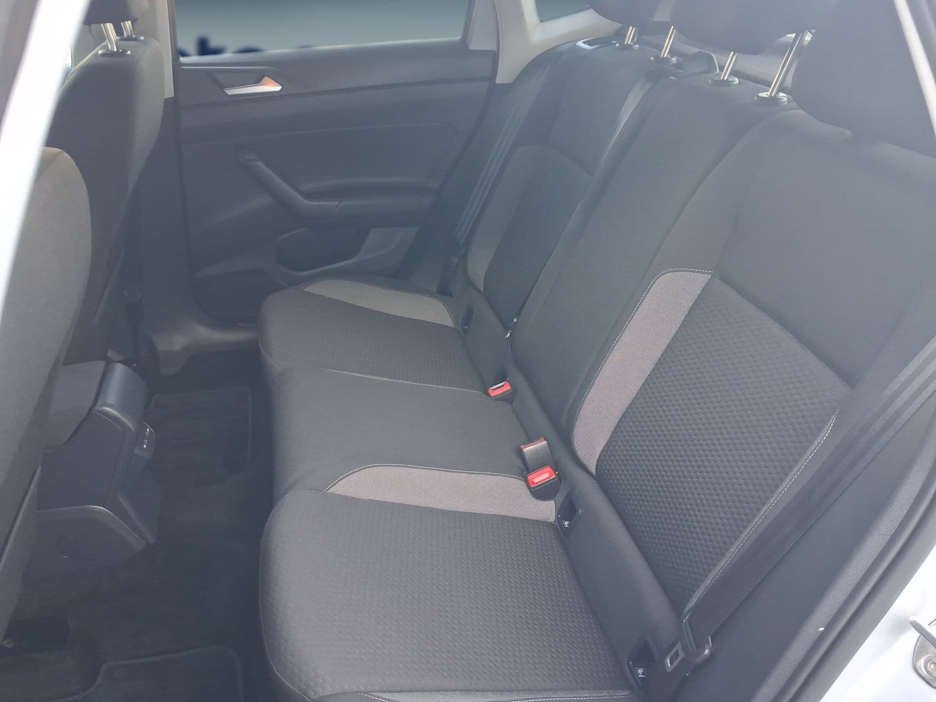 Volkswagen Polo - 9