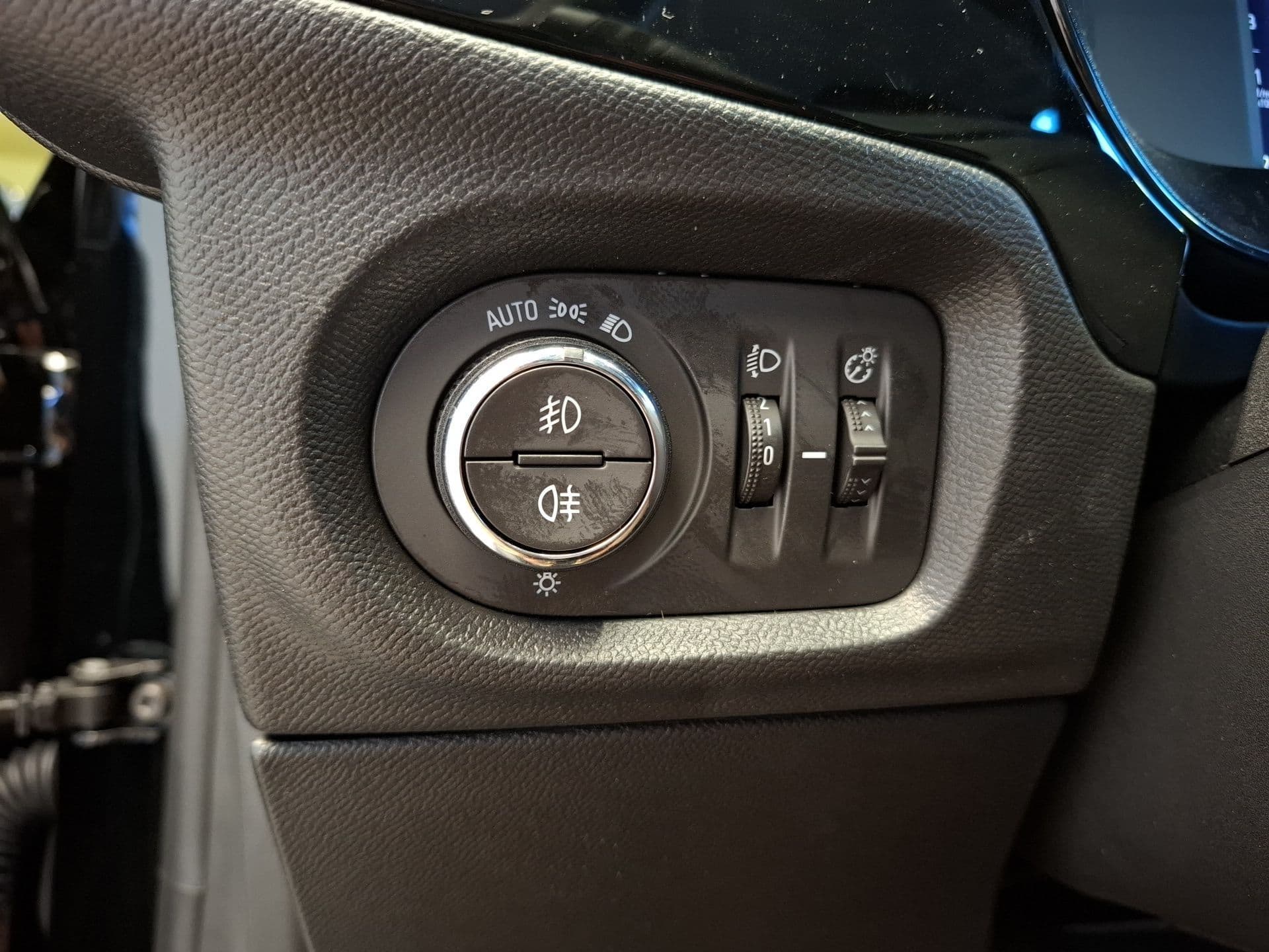 Opel Corsa - 9