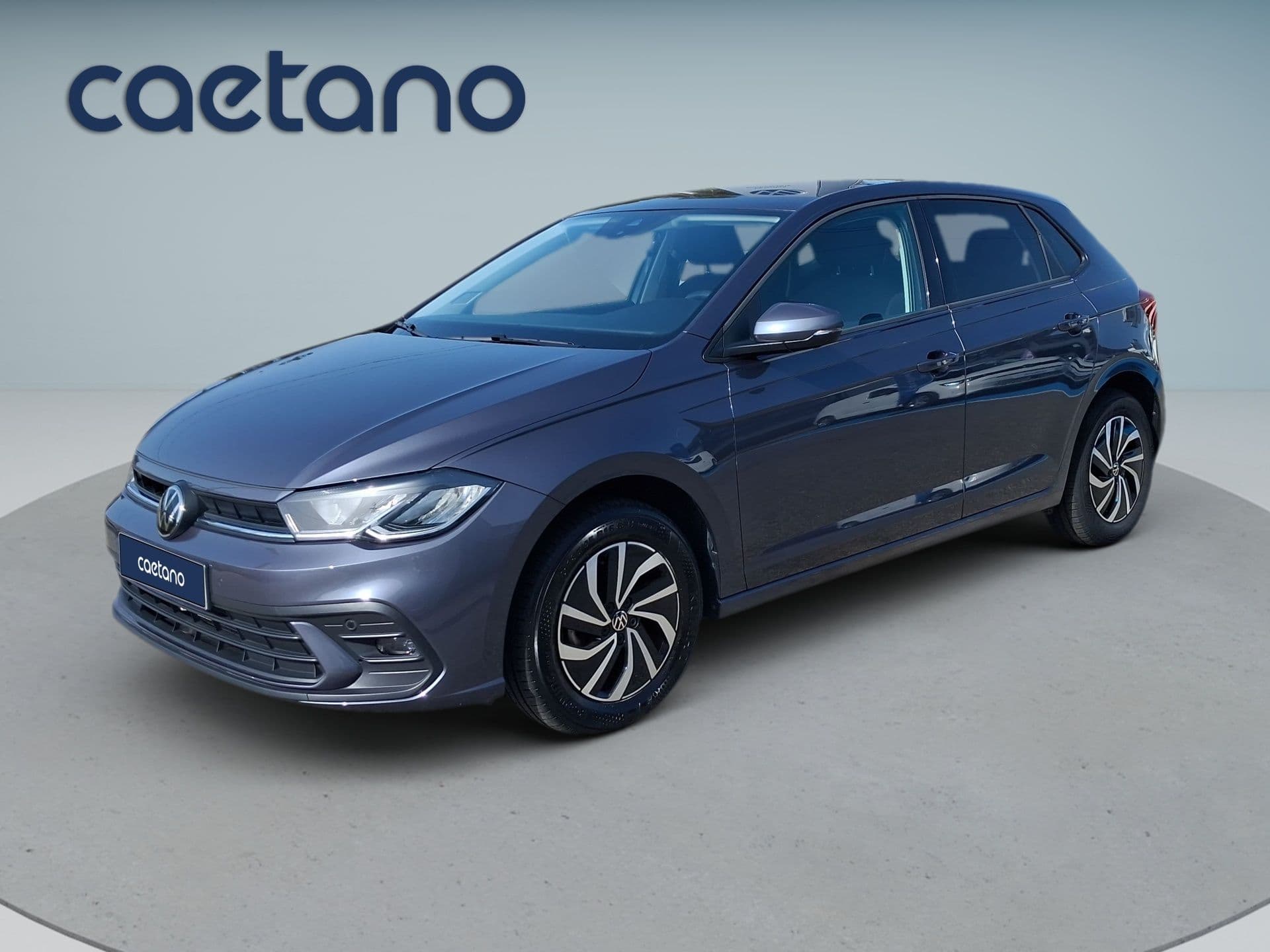 Volkswagen Polo - 5