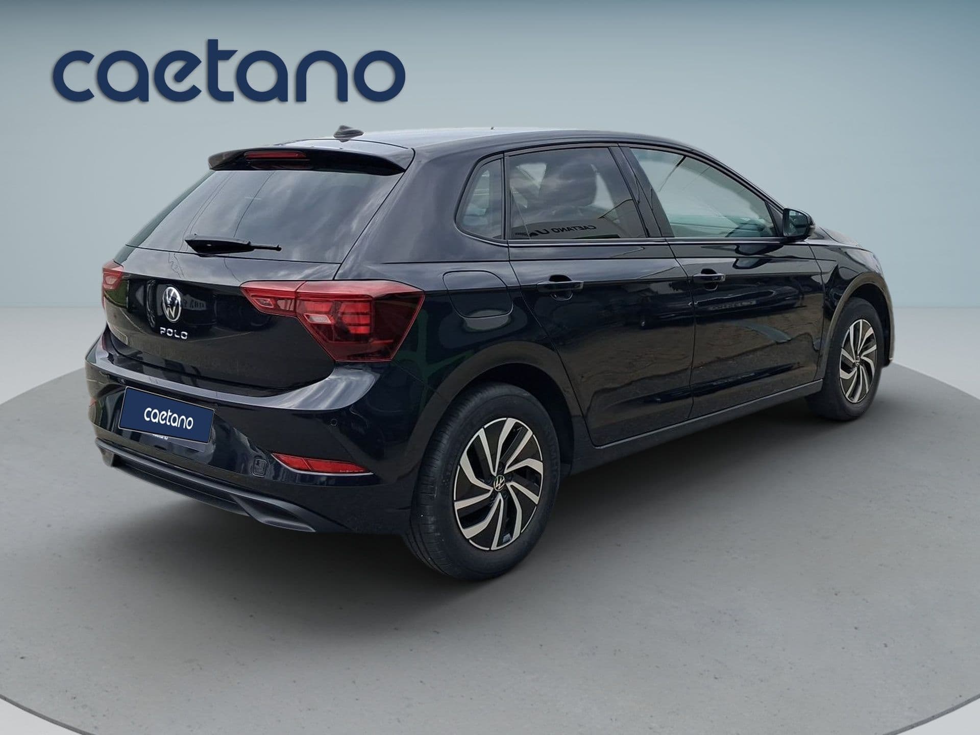 Volkswagen Polo - 5