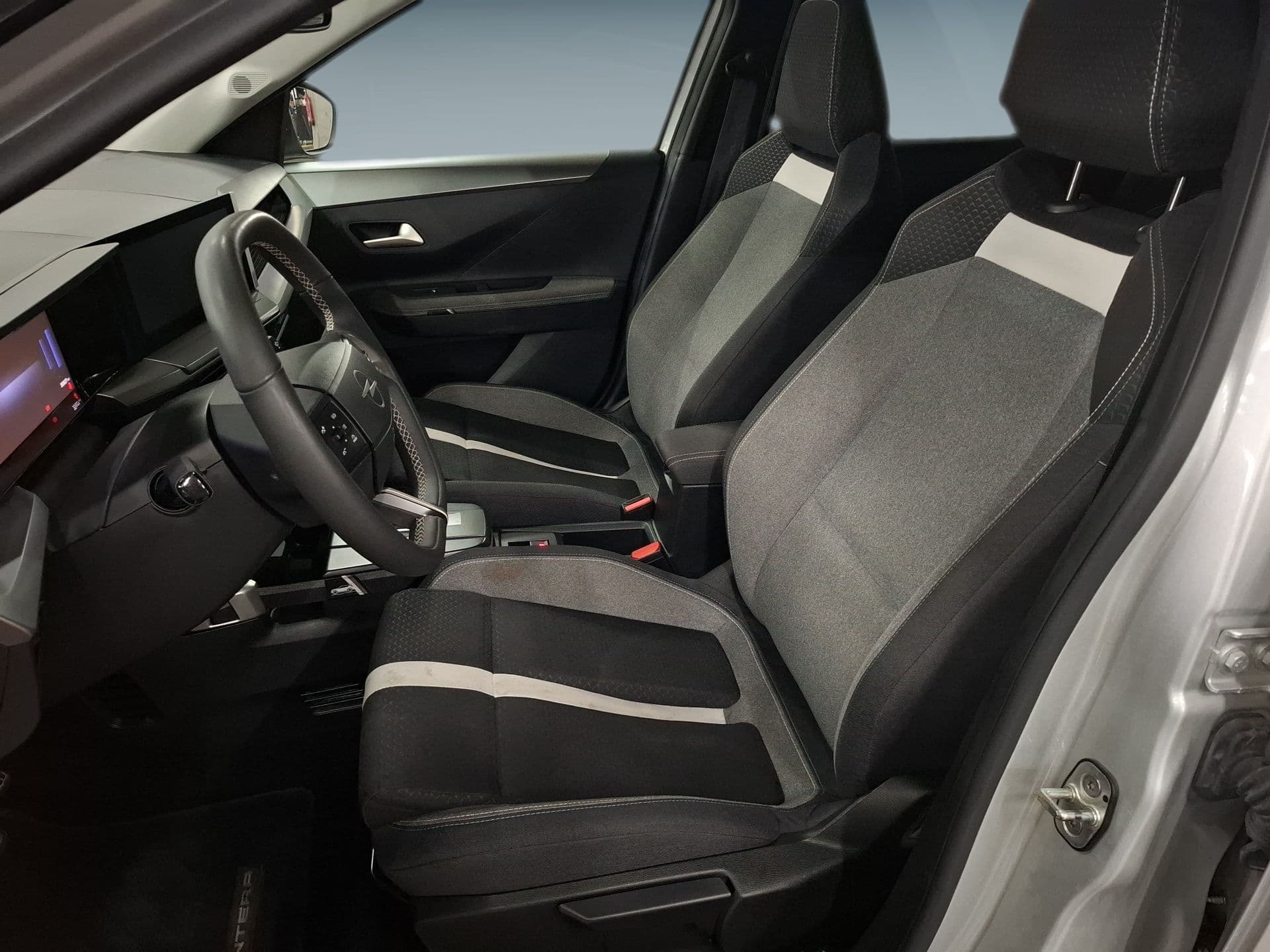 Opel Frontera - 11