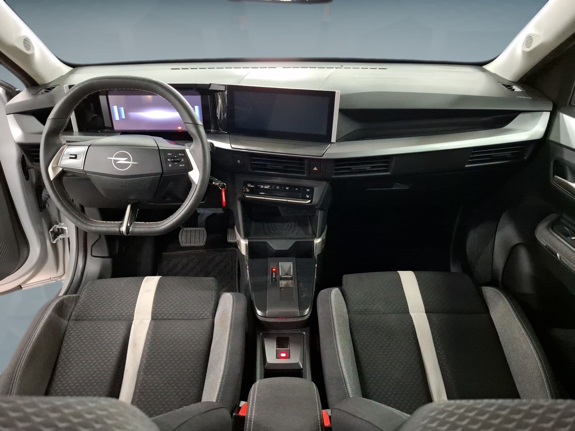 Opel Frontera - 12