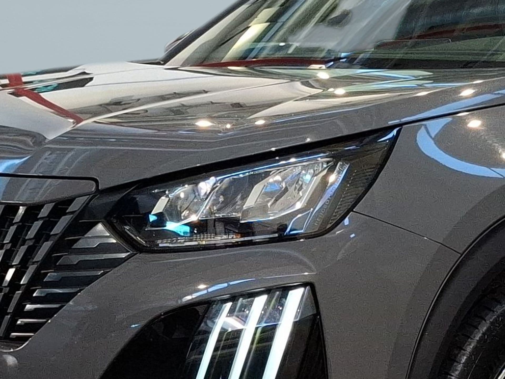 Peugeot 2008 - 5