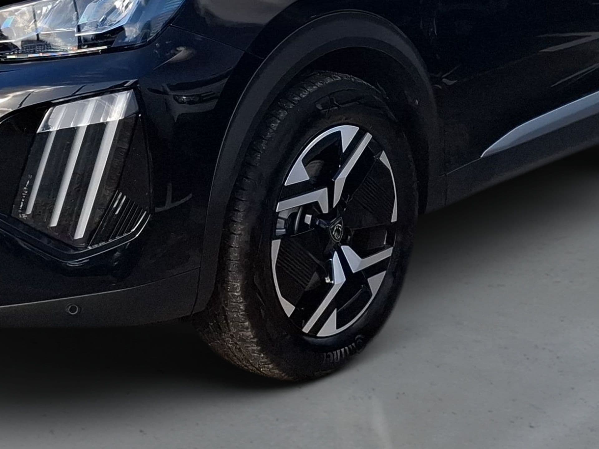 Peugeot 2008 - 3