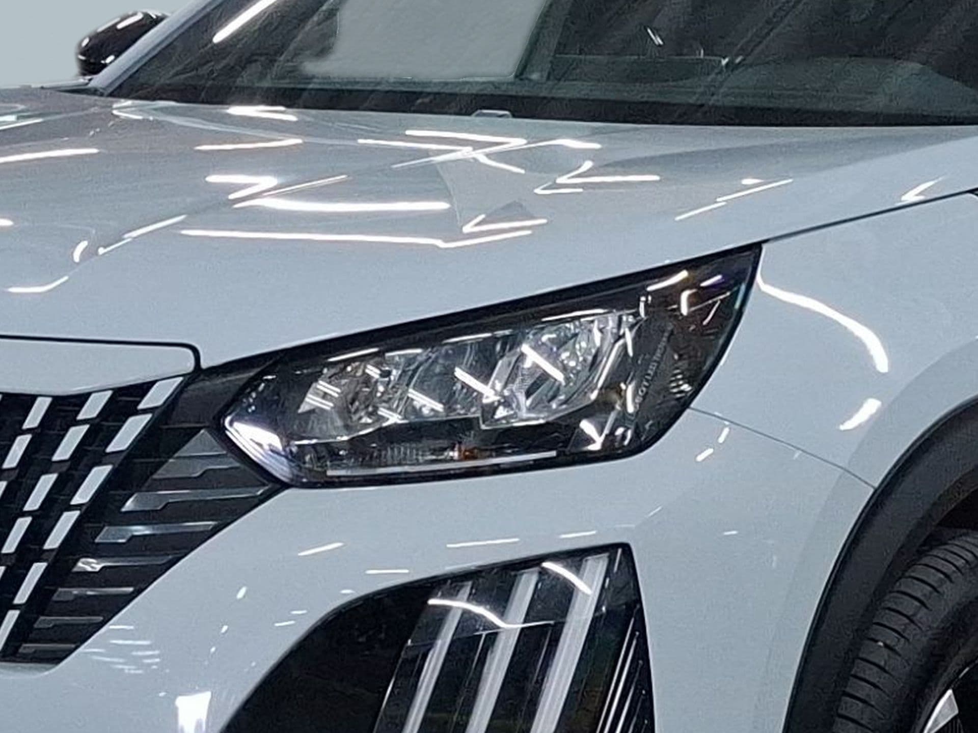 Peugeot 2008 - 2