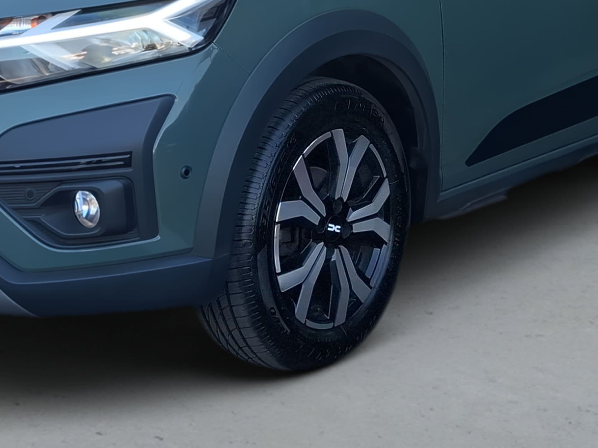 Dacia Sandero - 2