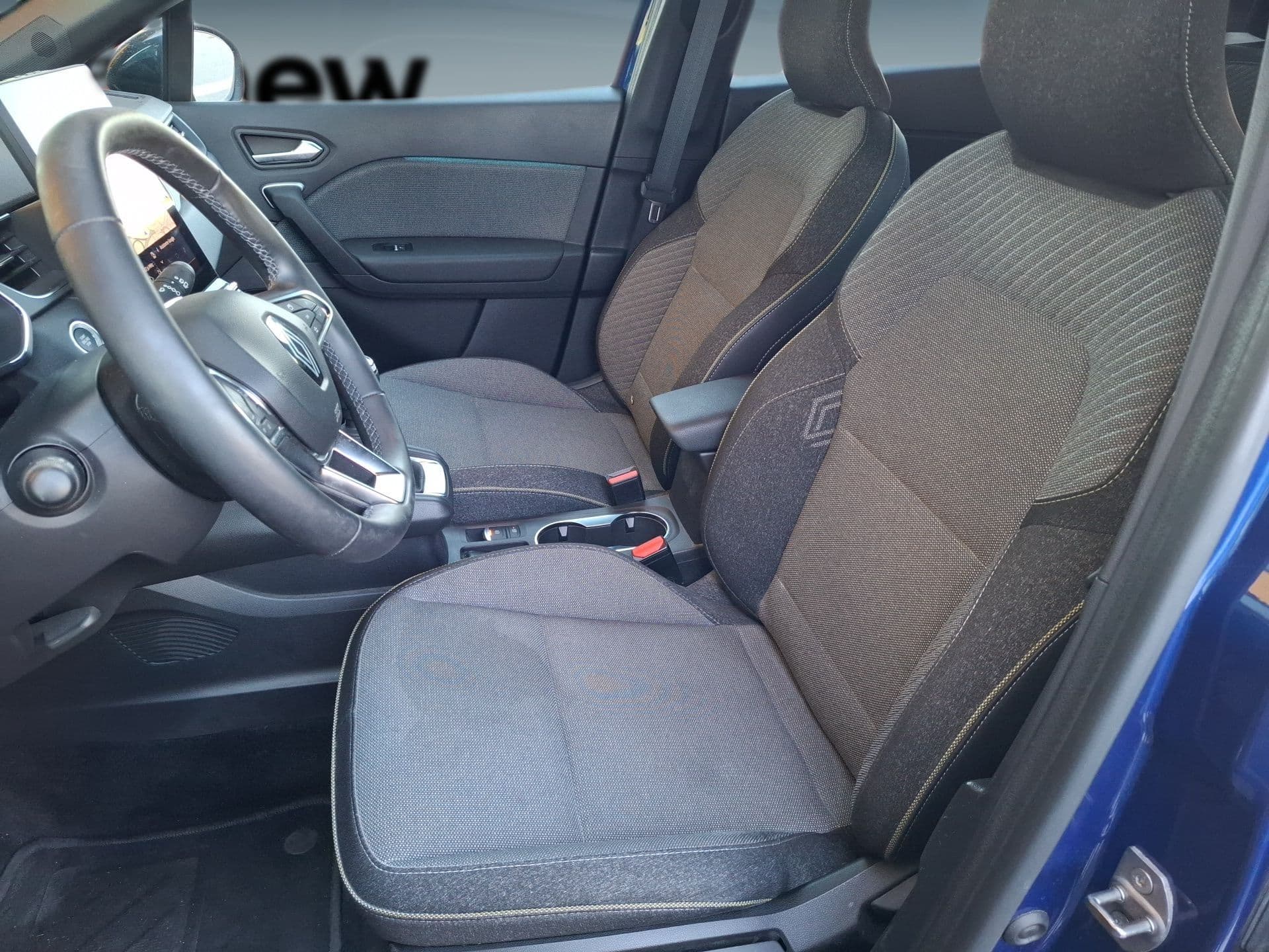 Renault Captur - 10