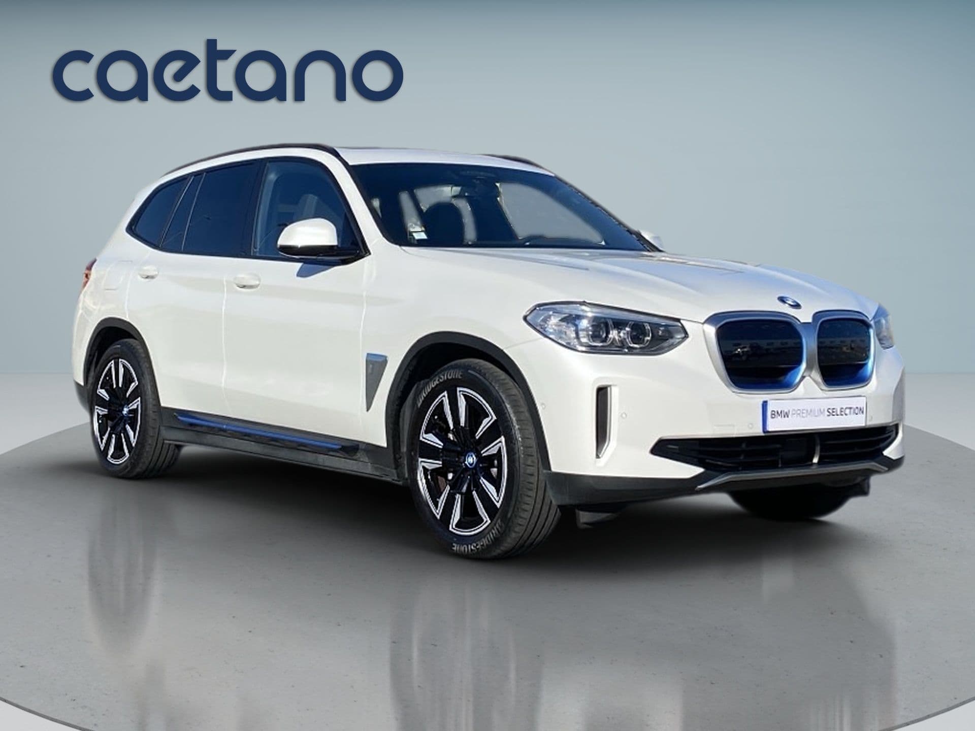 BMW IX3 - 8