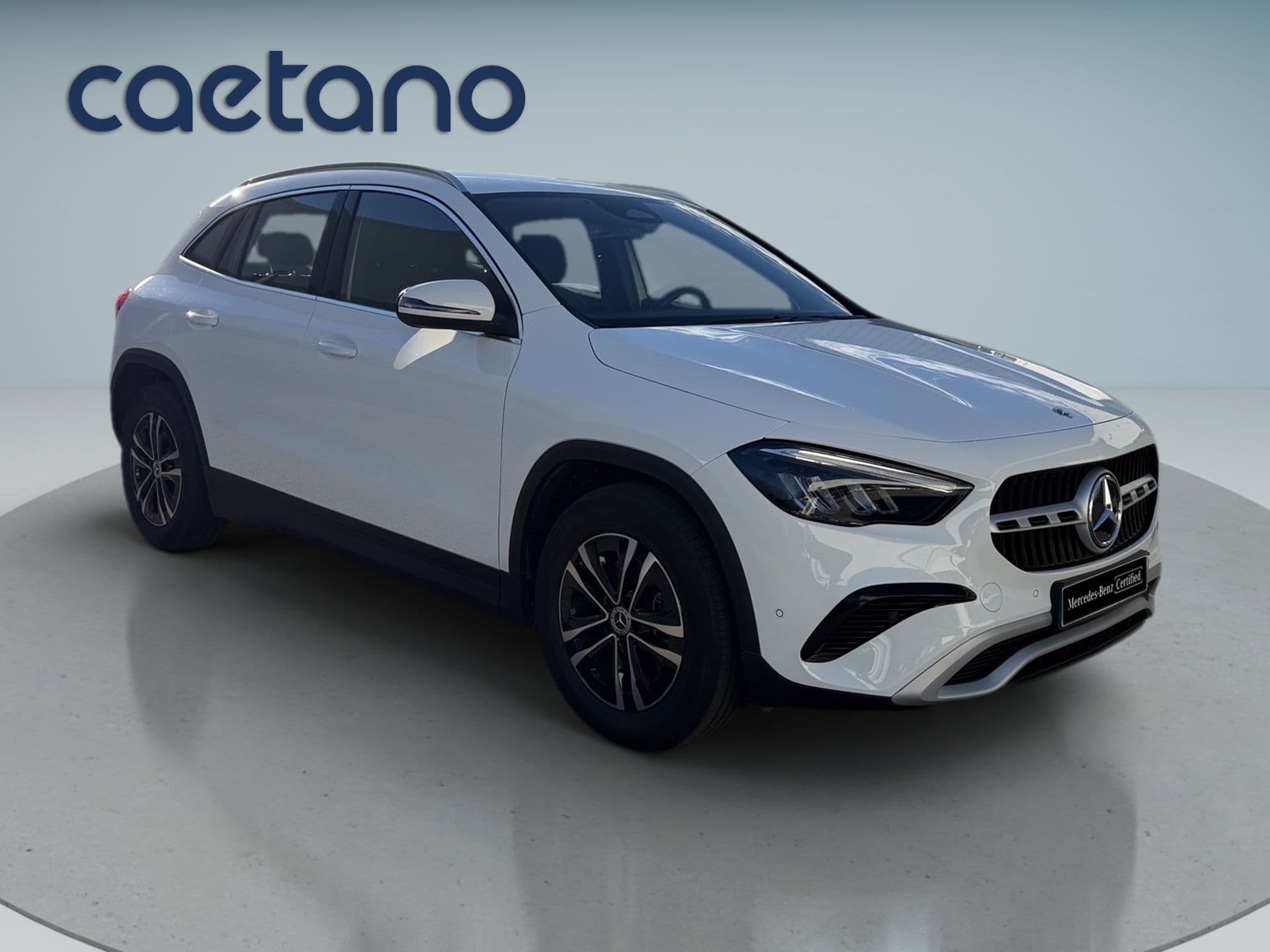 Mercedes-Benz GLA - 2