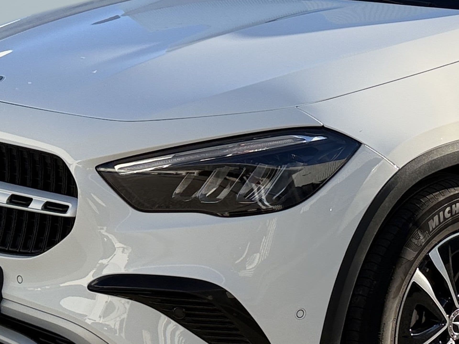 Mercedes-Benz GLA - 9