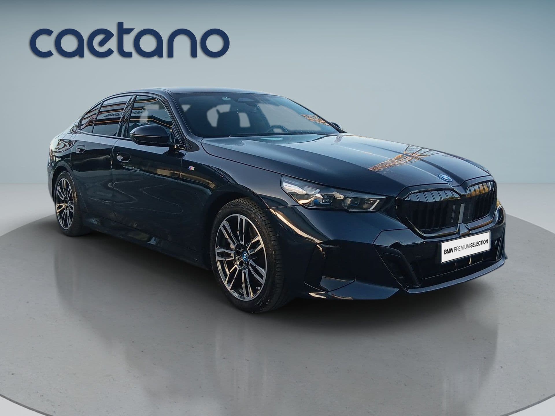 BMW i5 - 9