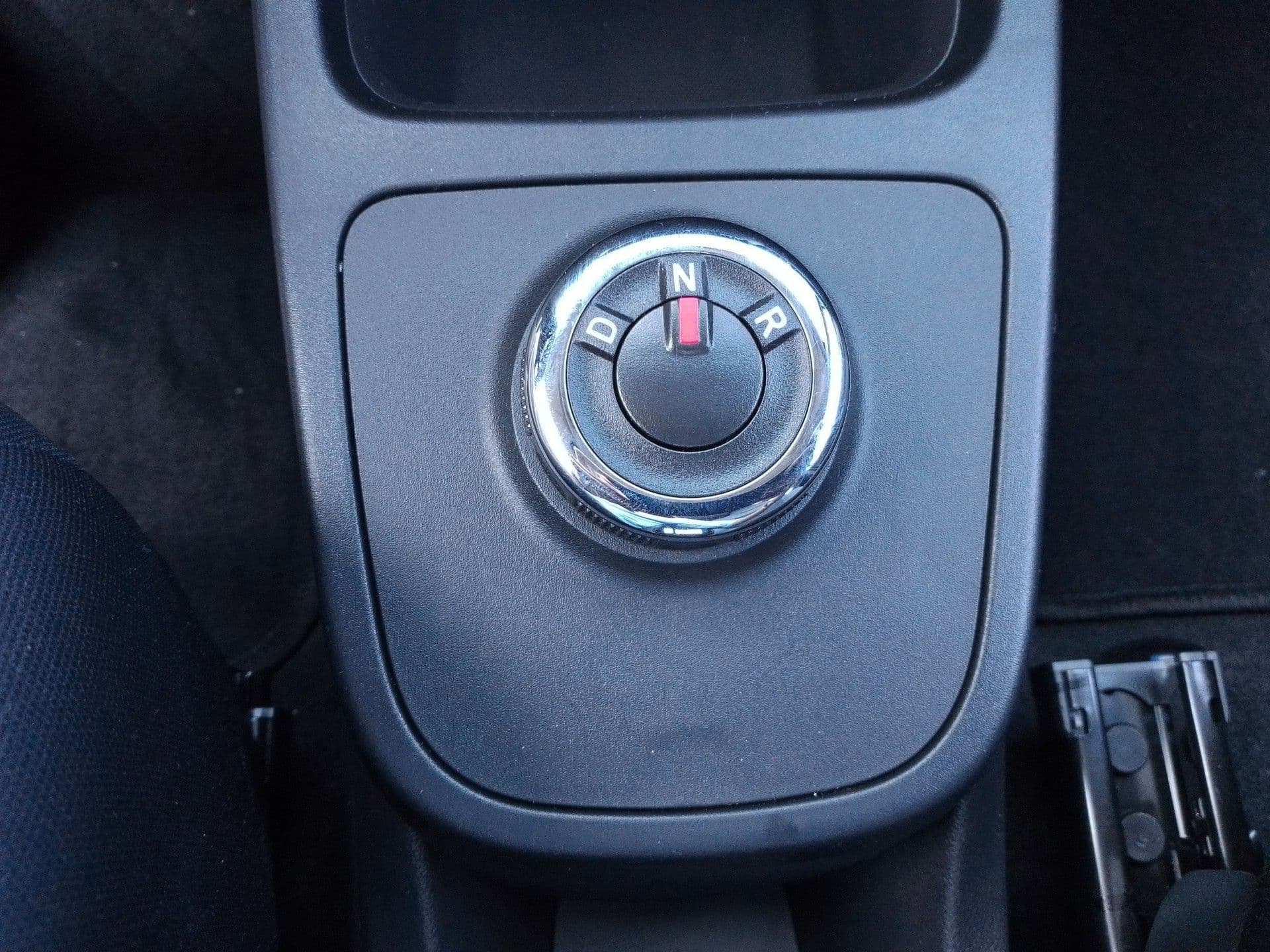 Dacia Spring - 11