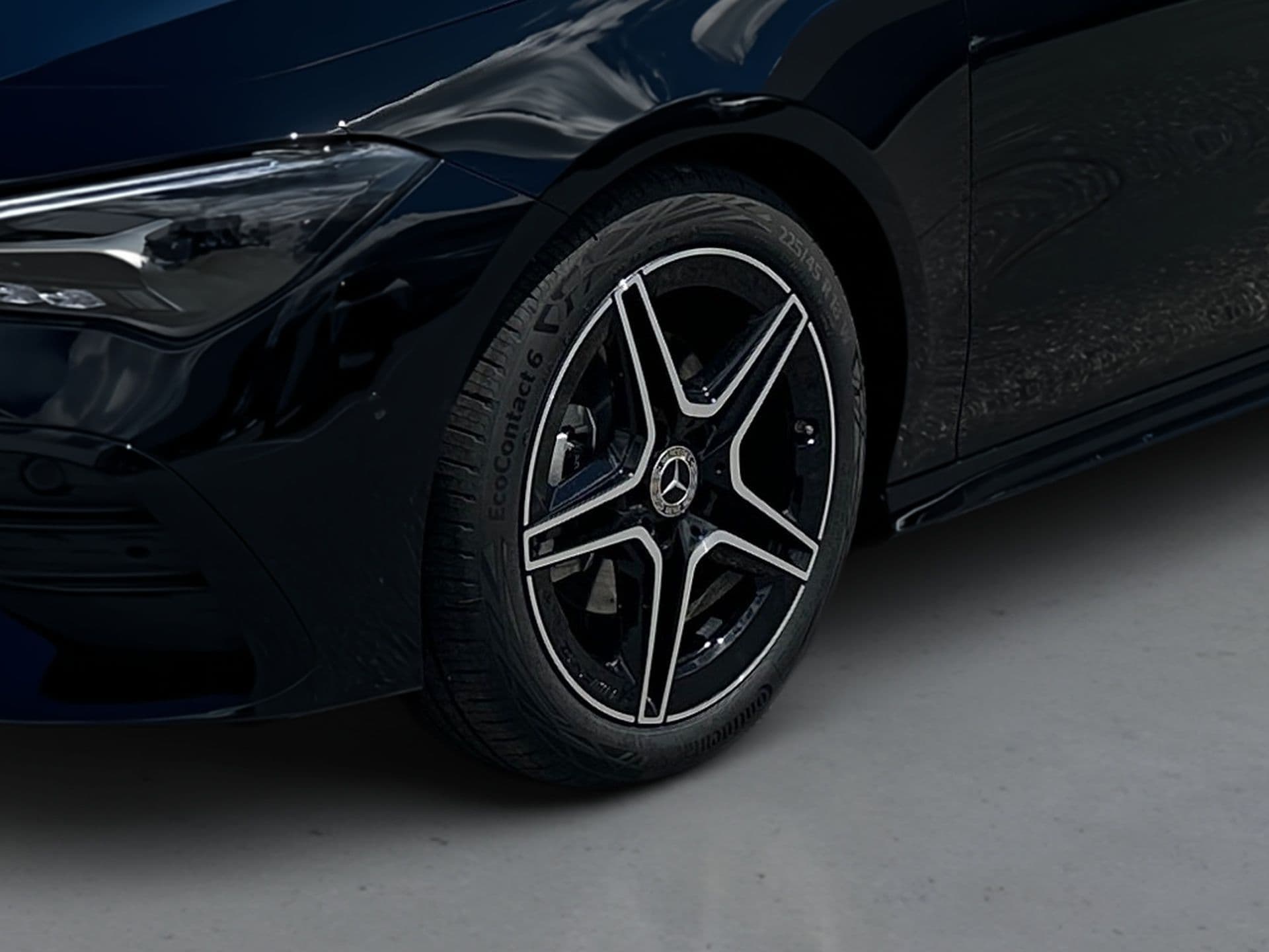 Mercedes-Benz CLA - 9