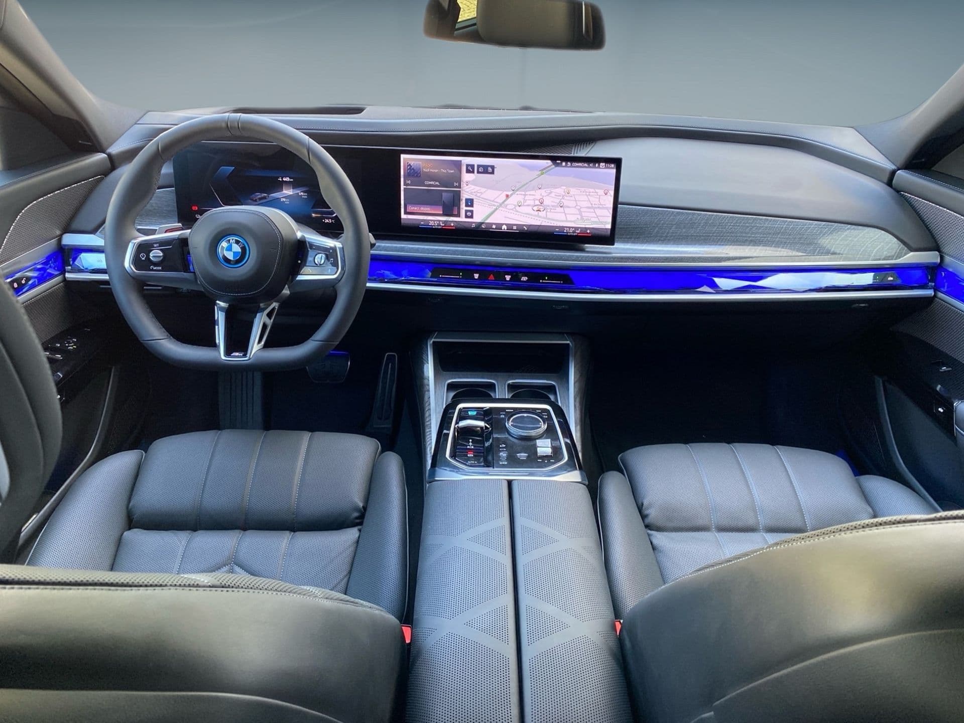 BMW I7 - 10