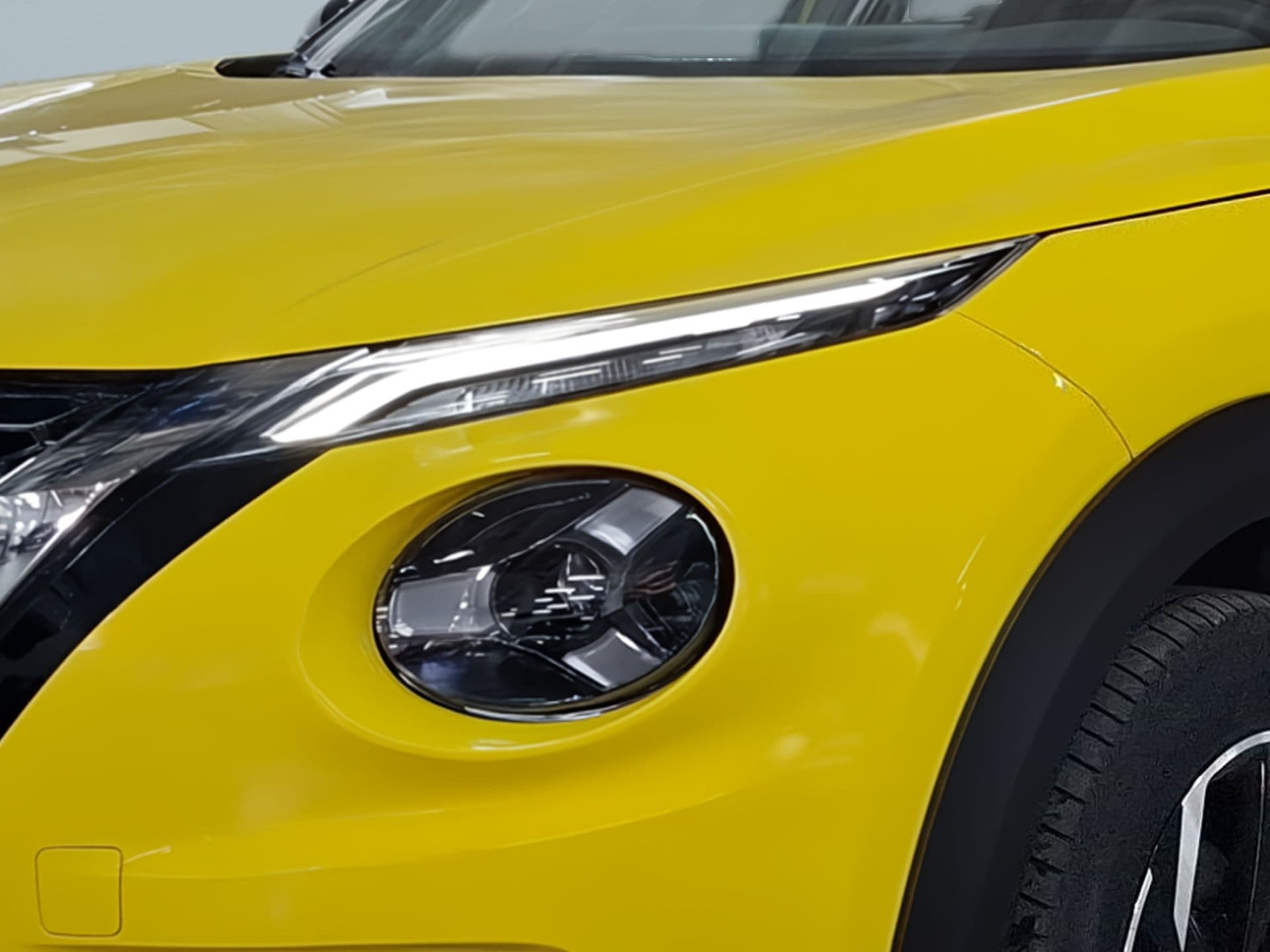 Nissan JUKE - 2