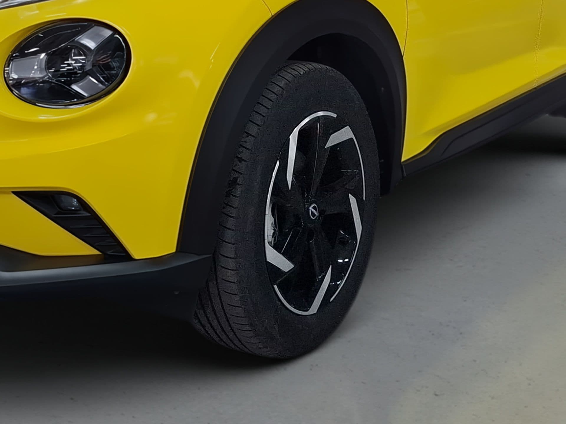 Nissan JUKE - 5