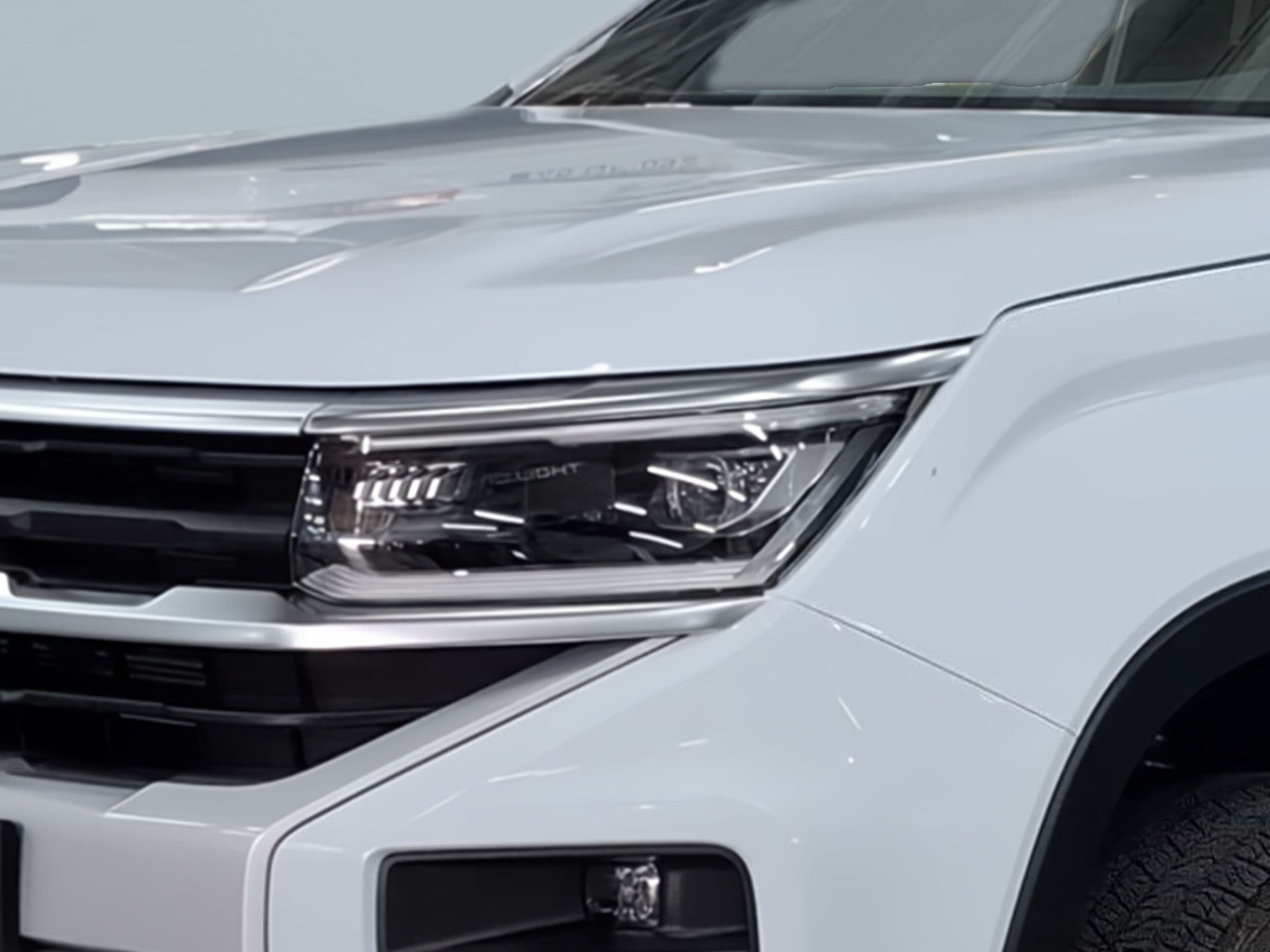 Volkswagen Amarok - 2