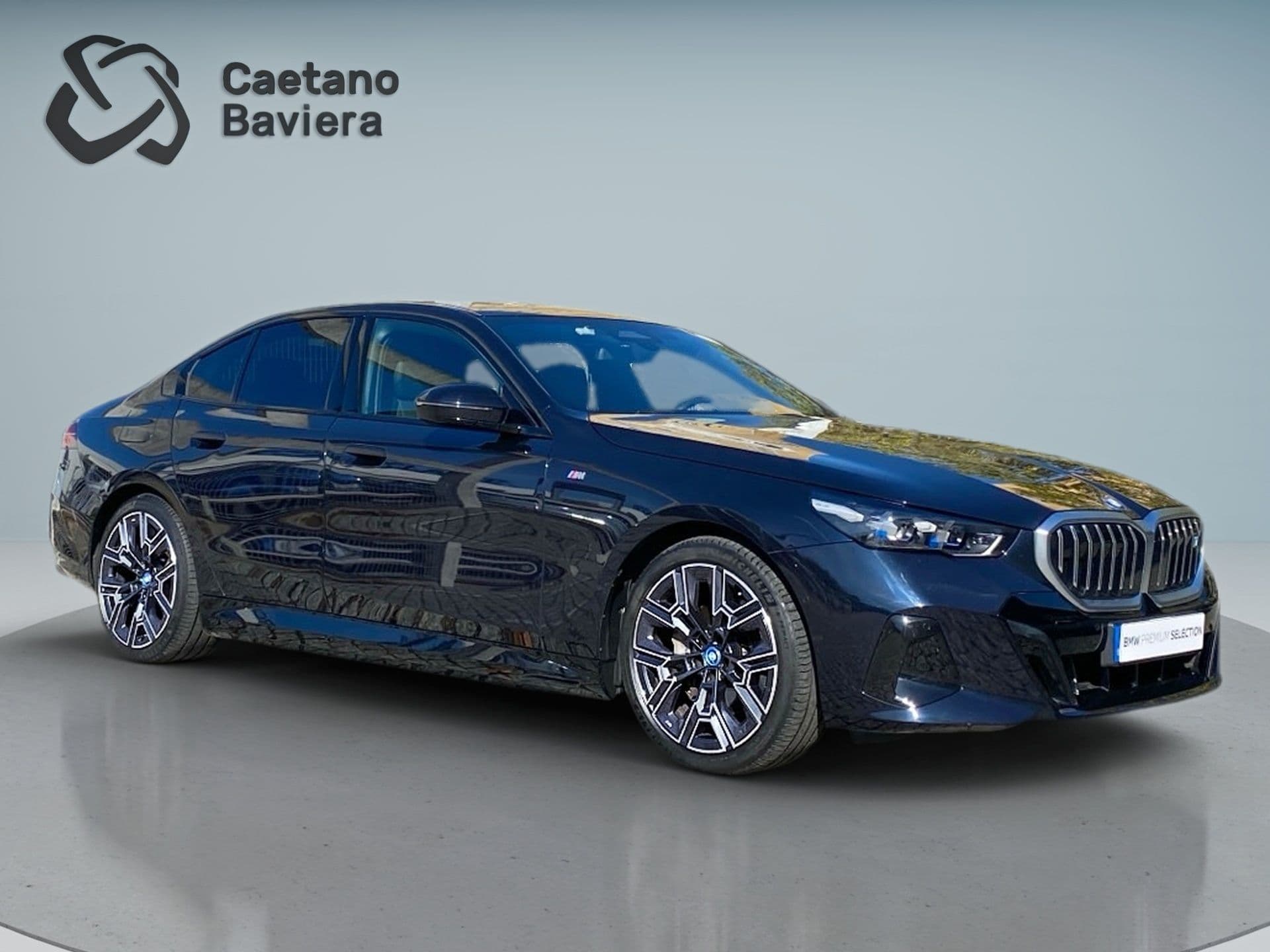 BMW i5 - 8