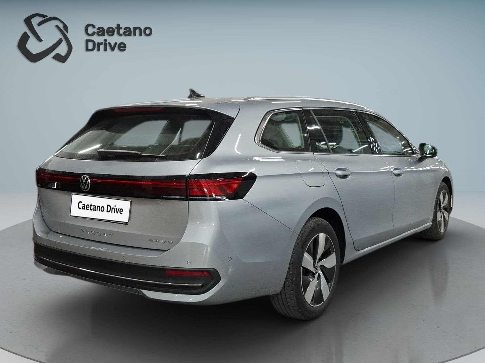 Volkswagen Passat - 6